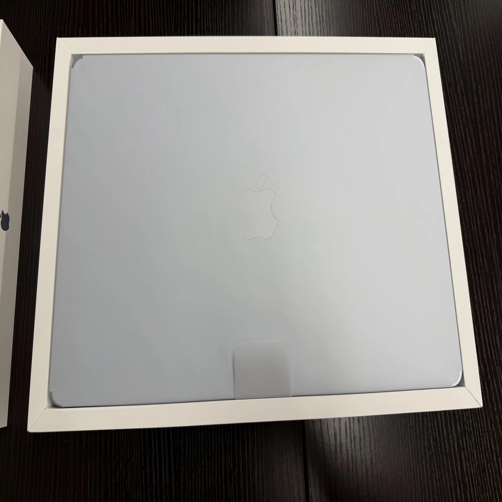 Macbook Air 15インチ M5がきた｜Hirokazu Nishi