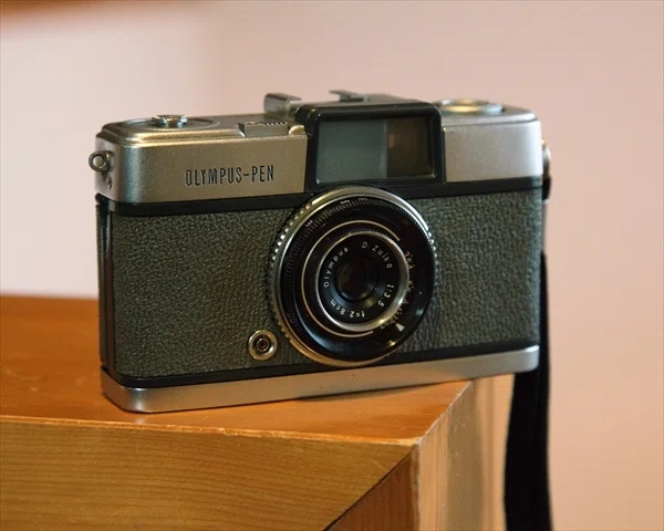 OLYMPUS PEN 🔴 D.Zuiko 2.8cm f3.5｜いつかどこかで
