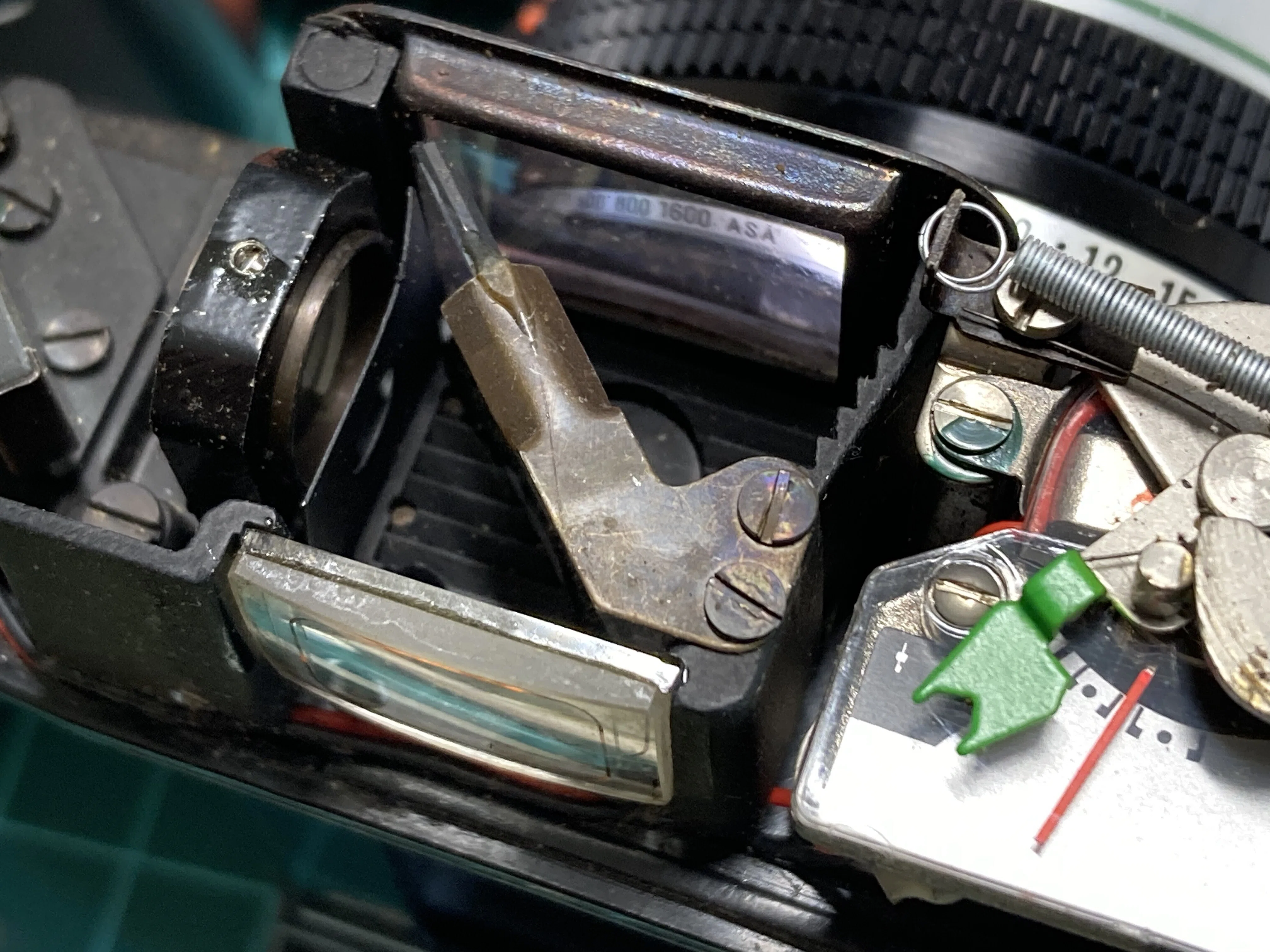 ジャンクで拾ったレンジファインダーカメラ Minolta Uniomat II｜鈴音玲