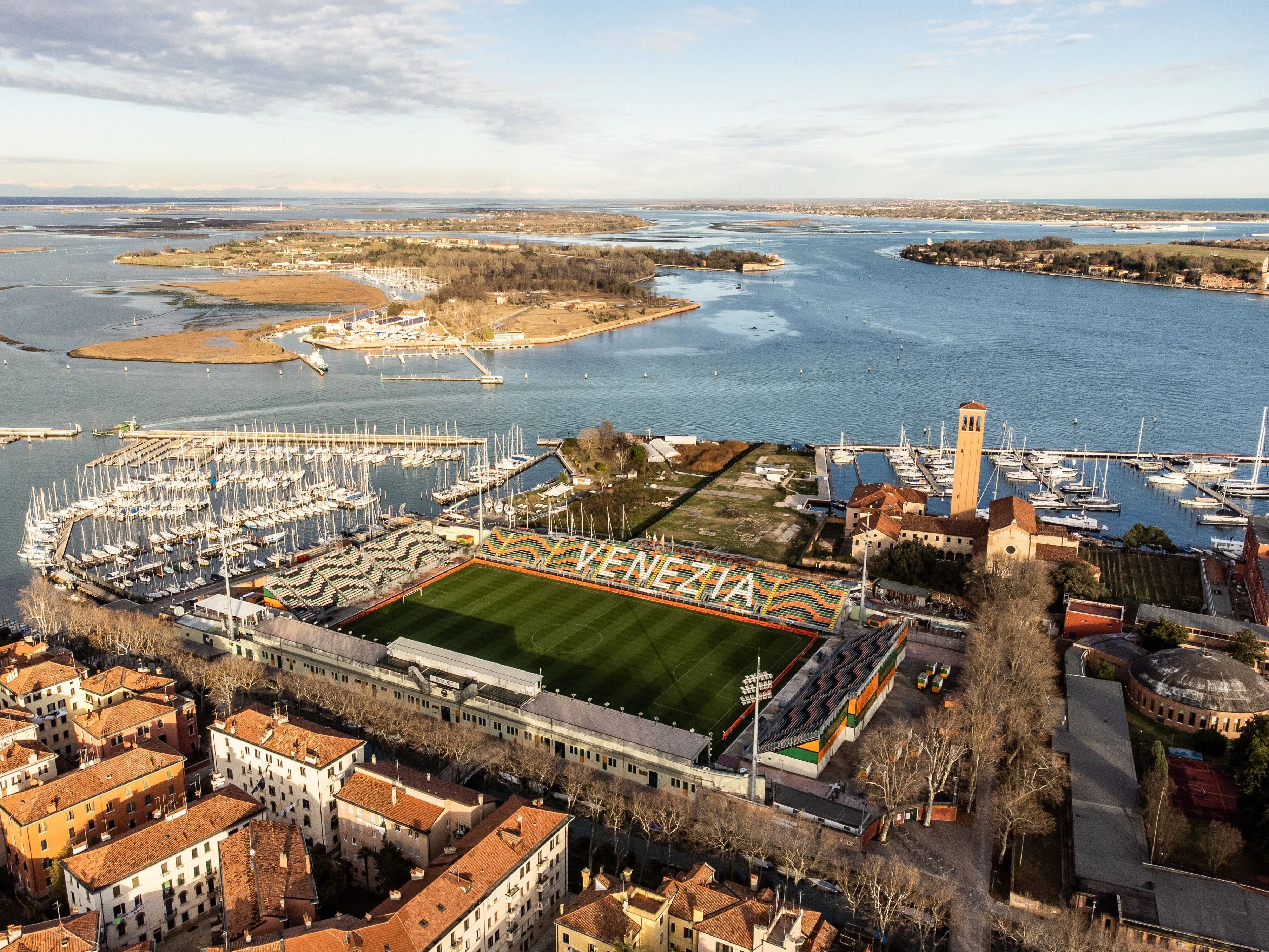 ヴェネツィア観光にオススメ】ヴェネツィアFCイタリアサッカー試合観戦