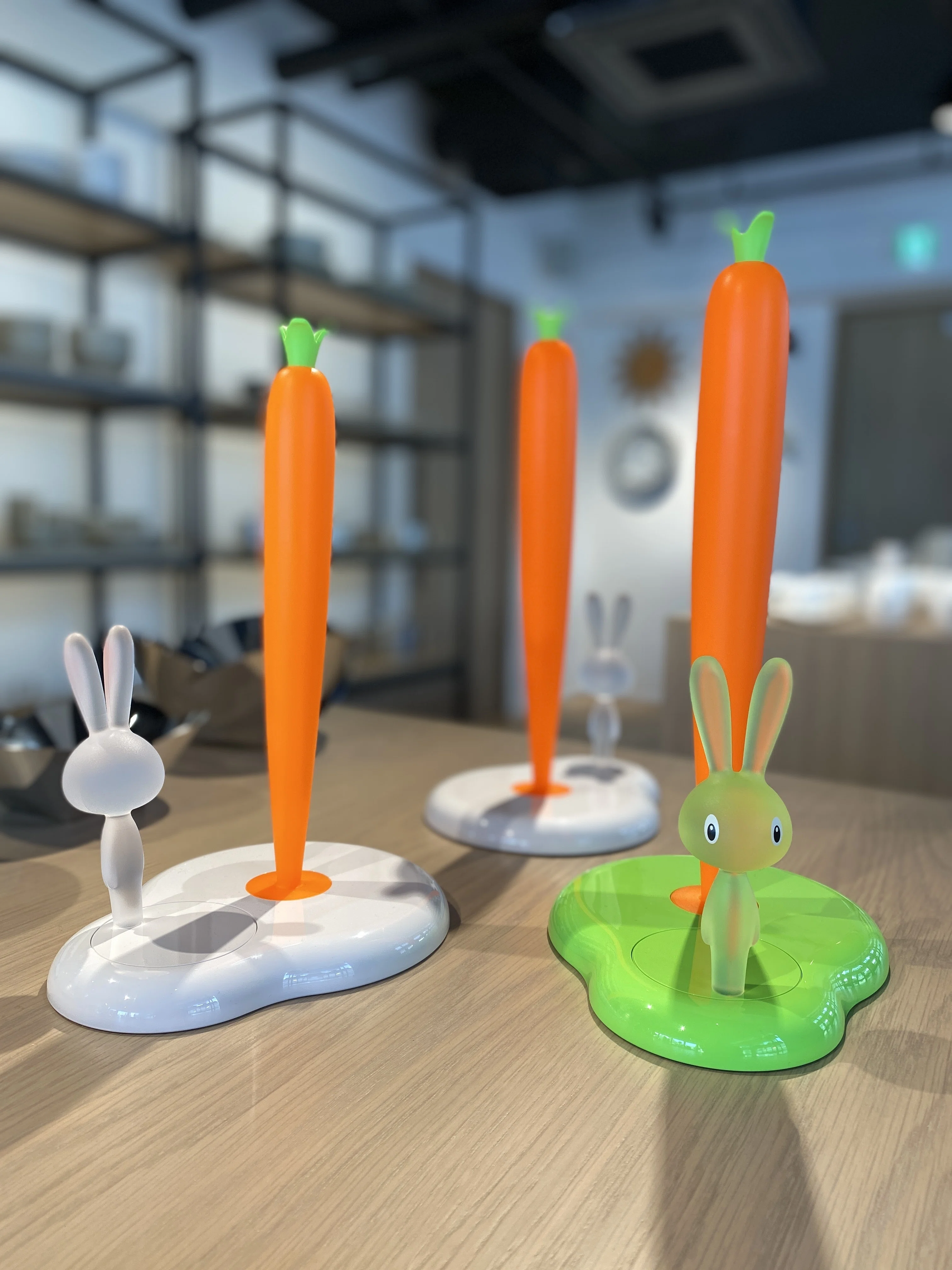 アレッシ ストア 東京（ALESSI STORE TOKYO）」 が3月29日に南青山に