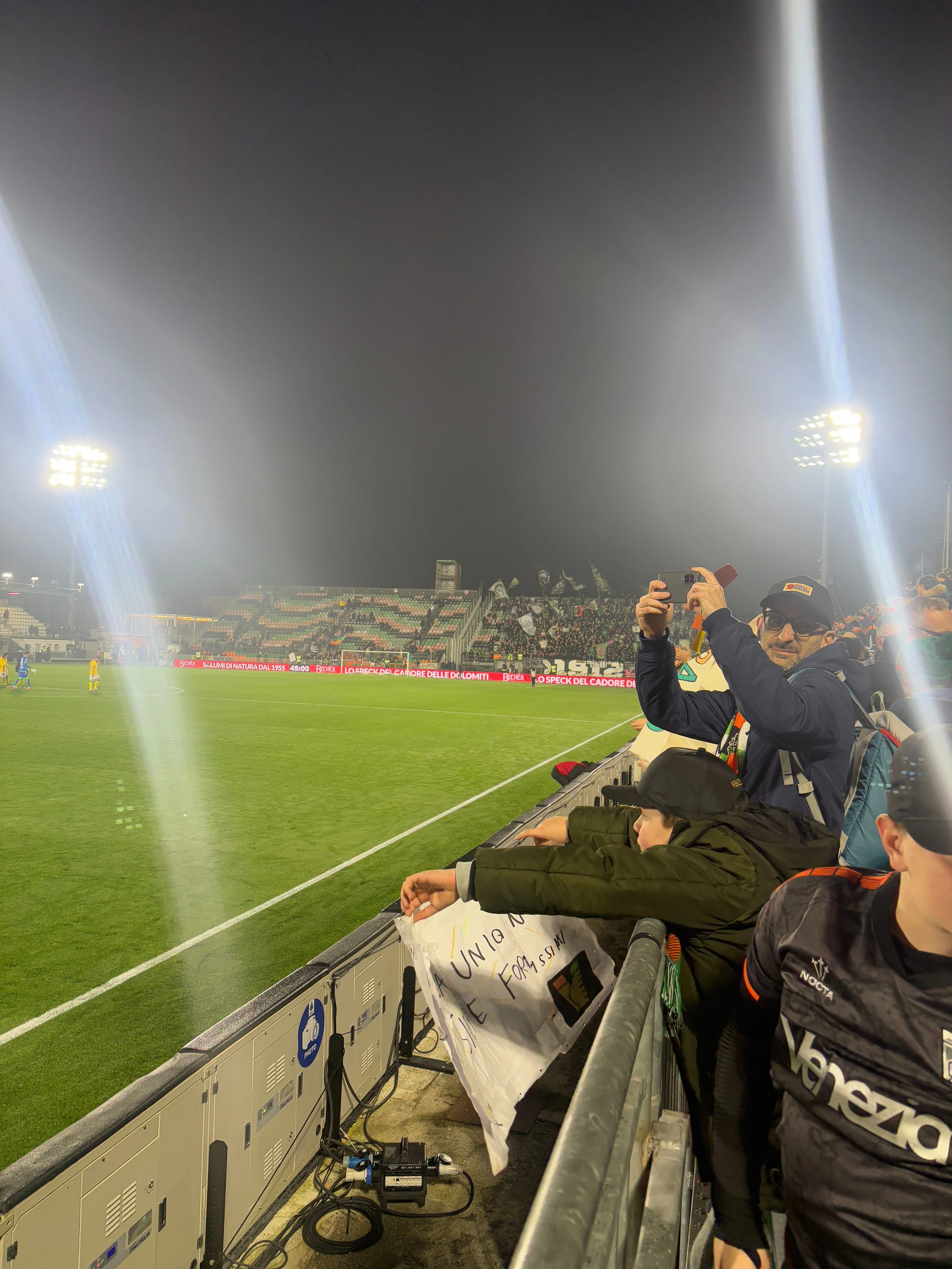 ヴェネツィア観光にオススメ】ヴェネツィアFCイタリアサッカー試合観戦