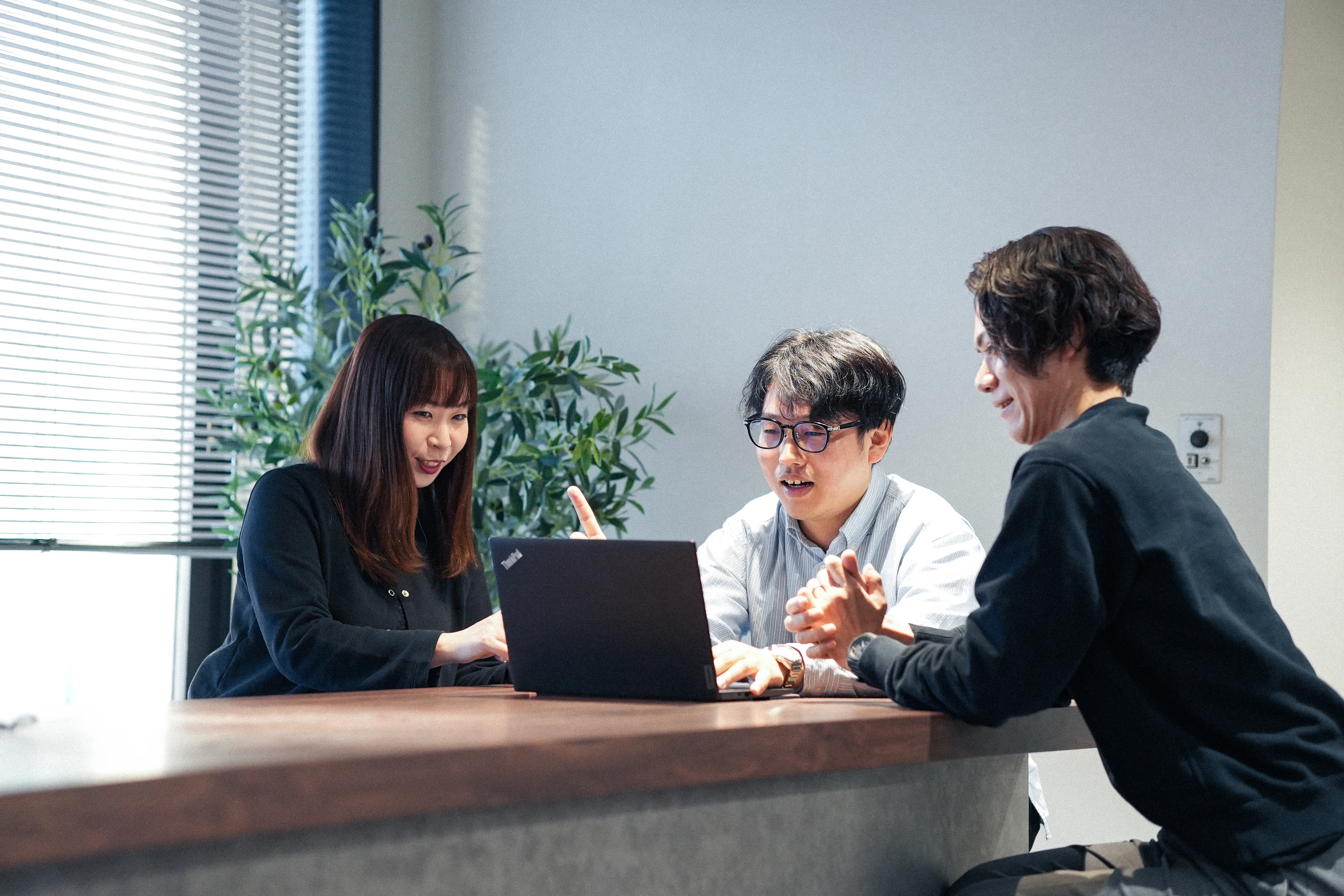 7時間の作業がたった5分に!?】プログラミング未経験の銀行員が、生成AI