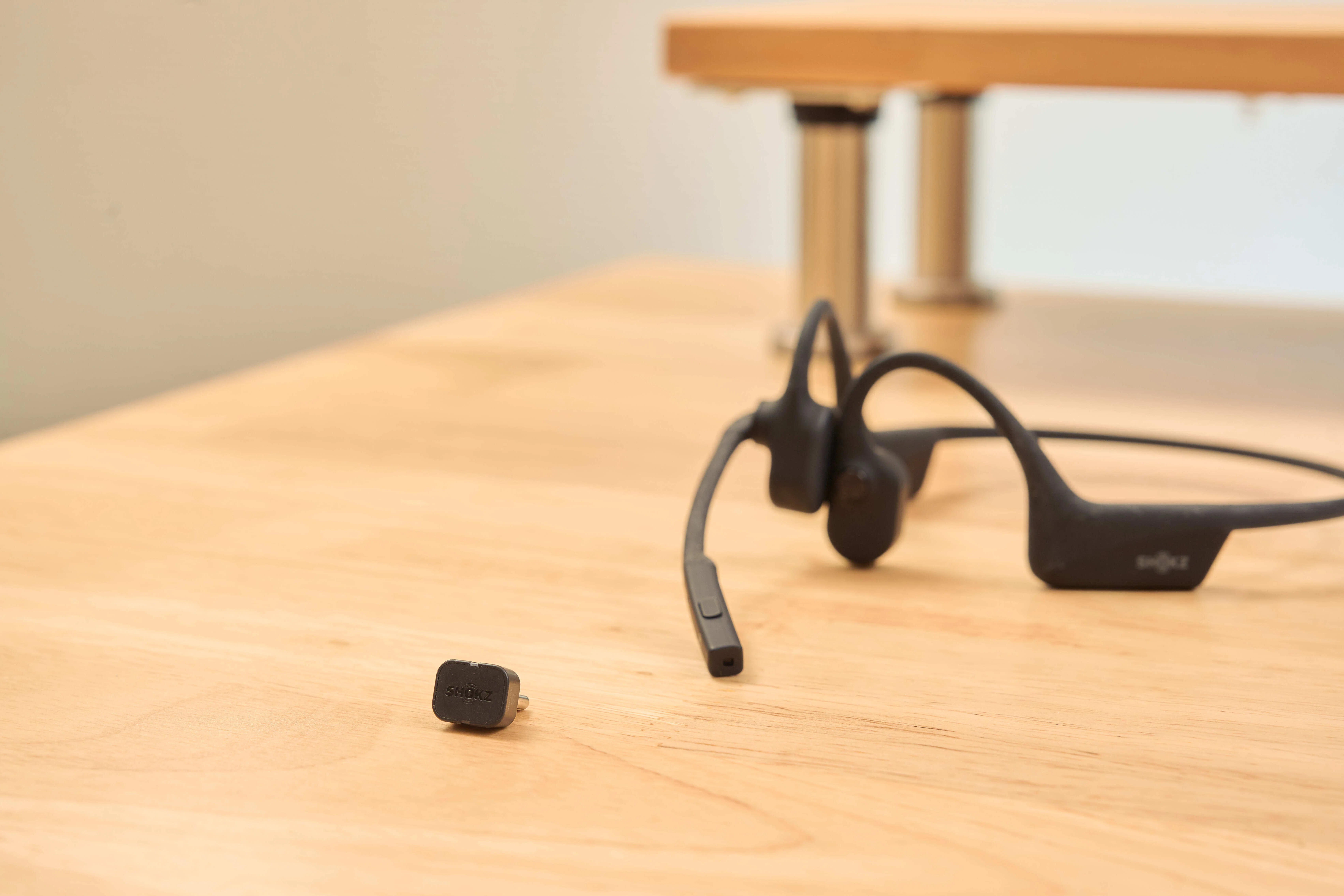 Shokz OpenComm2 UC 2025 Upgrade レビュー | AI音声入力用マイク