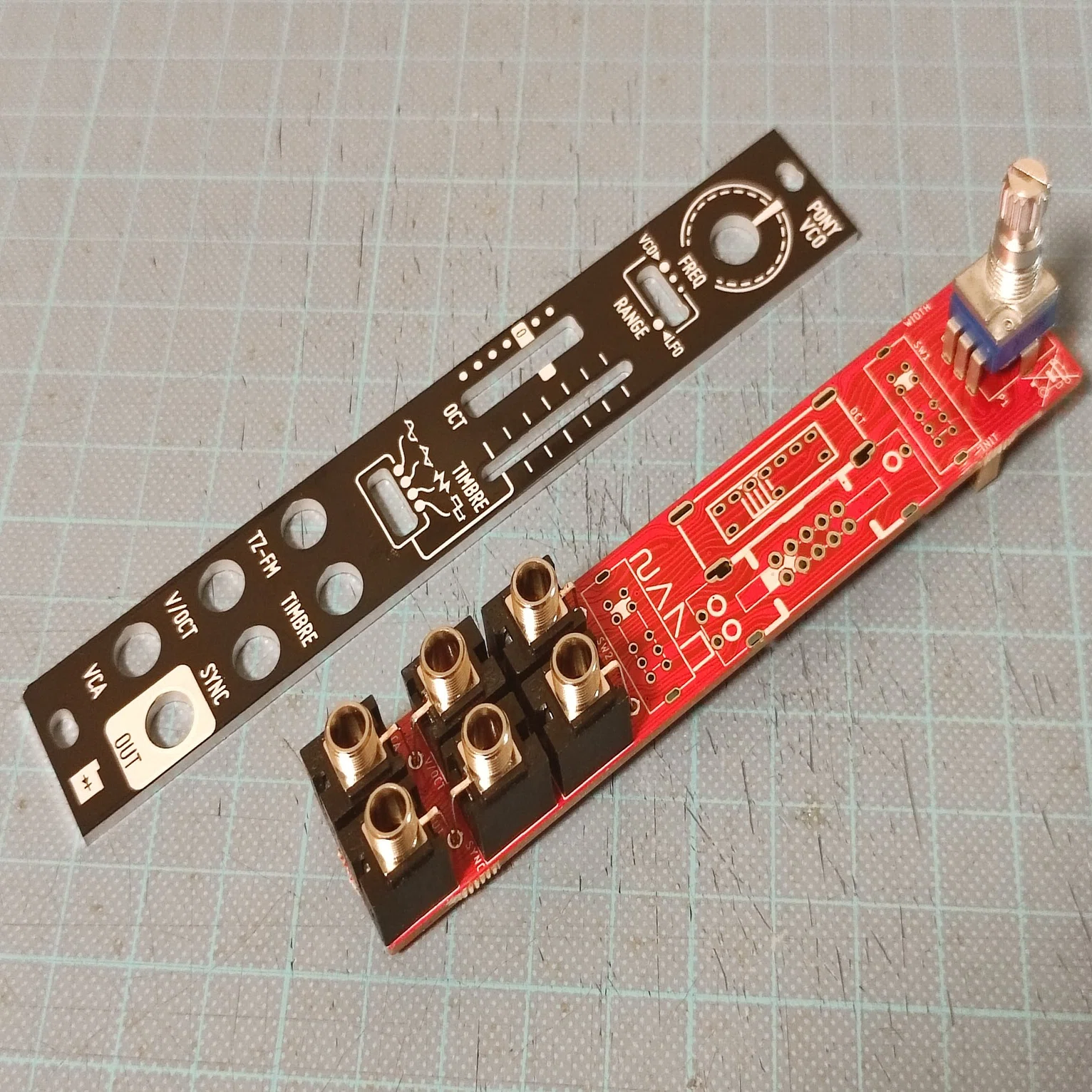 お気に入りの色々使えるモジュラーシンセのモジュール達｜HAGIWO/ハギヲ