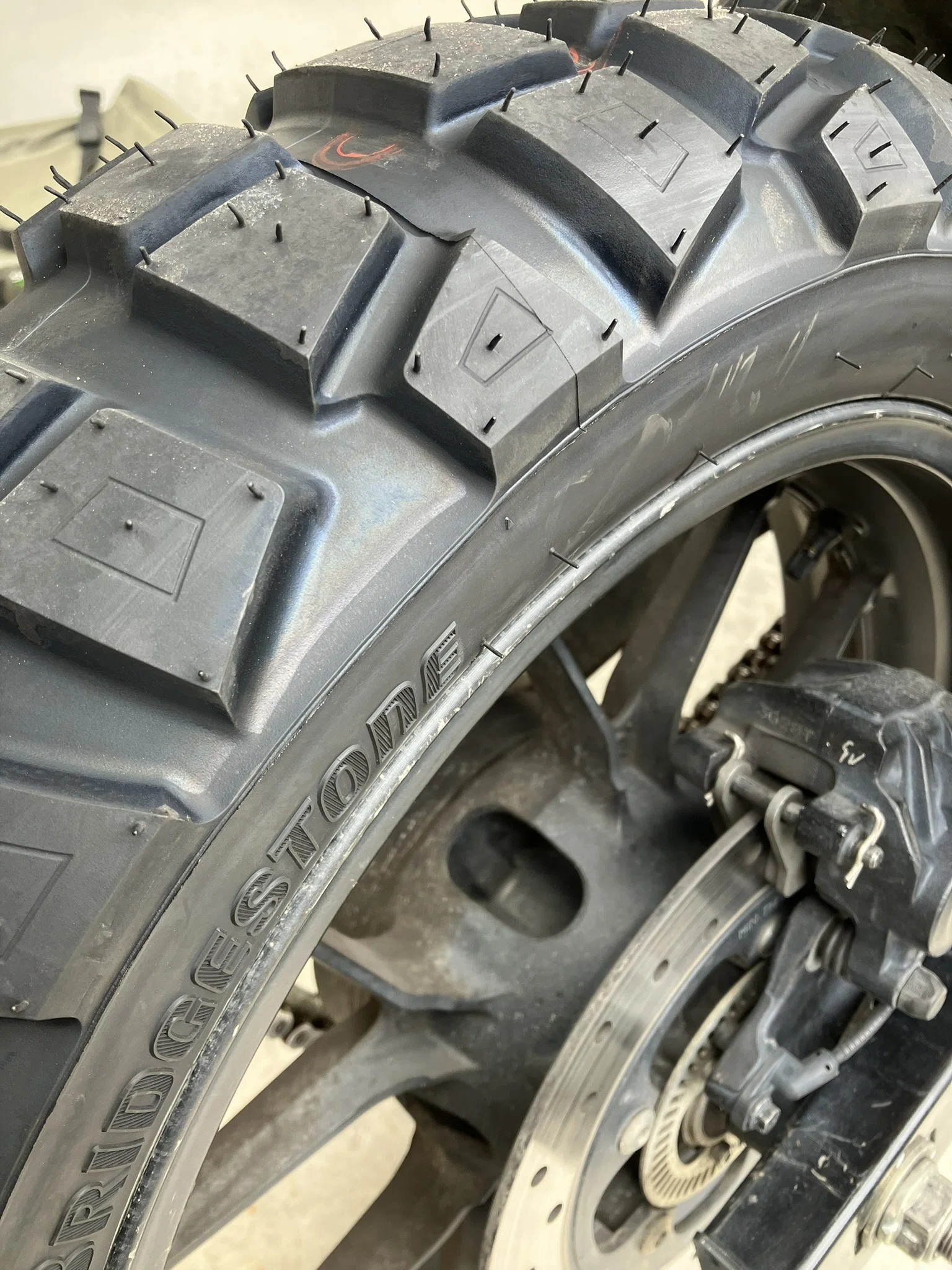 Vストローム250SX】K460×AX41レビュー林道もワインディングも楽しめる