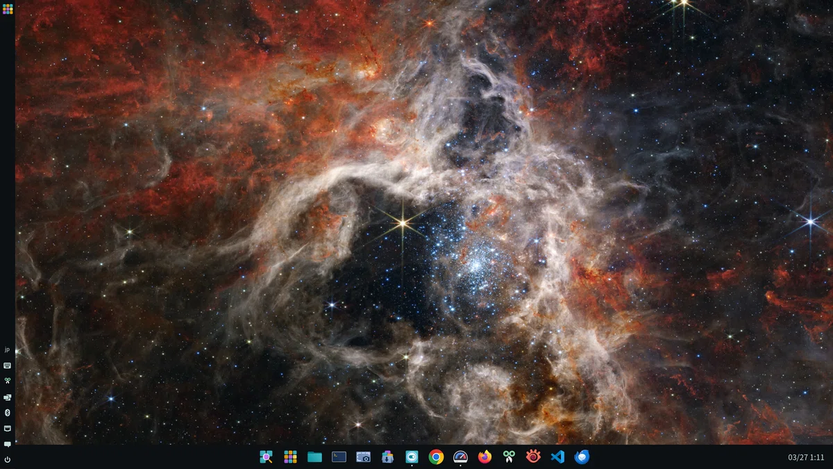 COSMIC UIデスクトップ画面(タイルレイアウト)