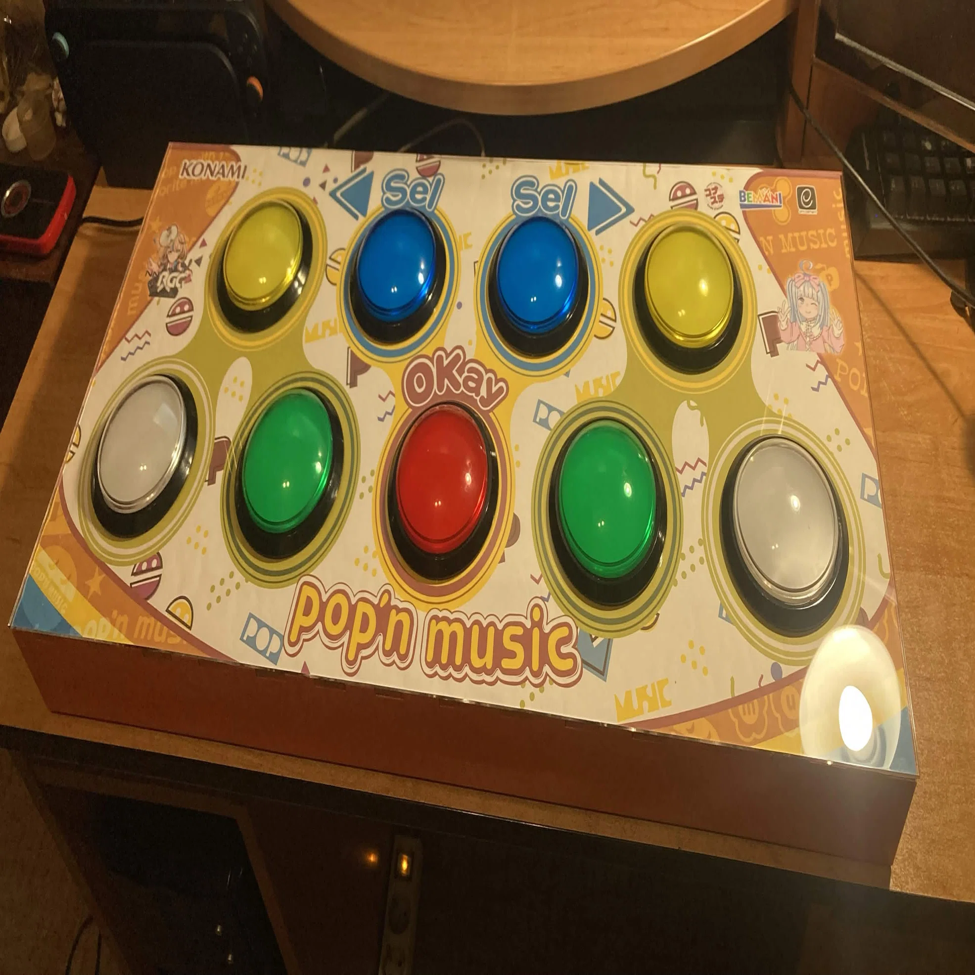 やったー！ついにpop'n musicコントローラー完成！｜Silver Sword