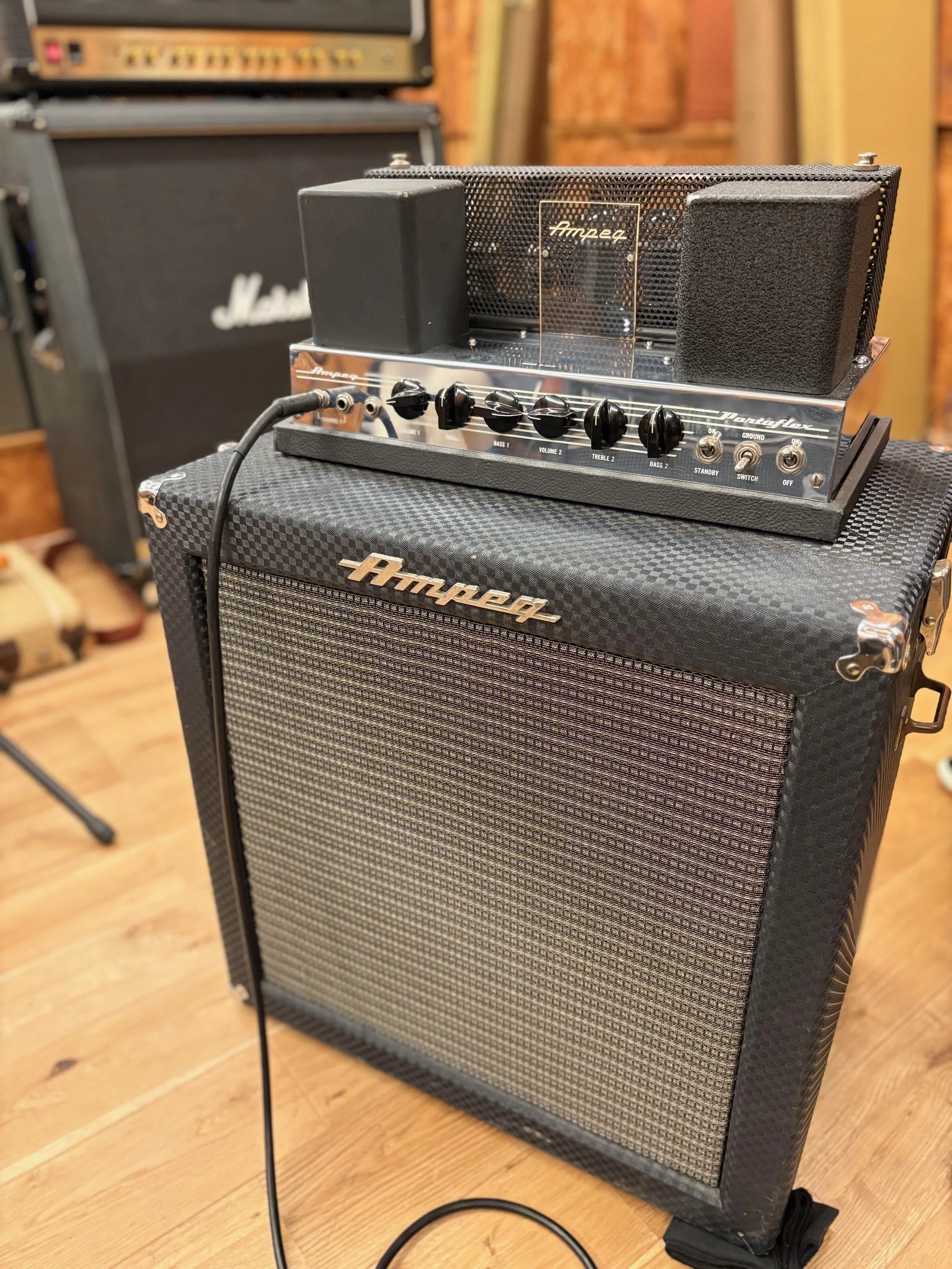 Noble Tube PreampとAmpeg B15N｜Naoto Tada