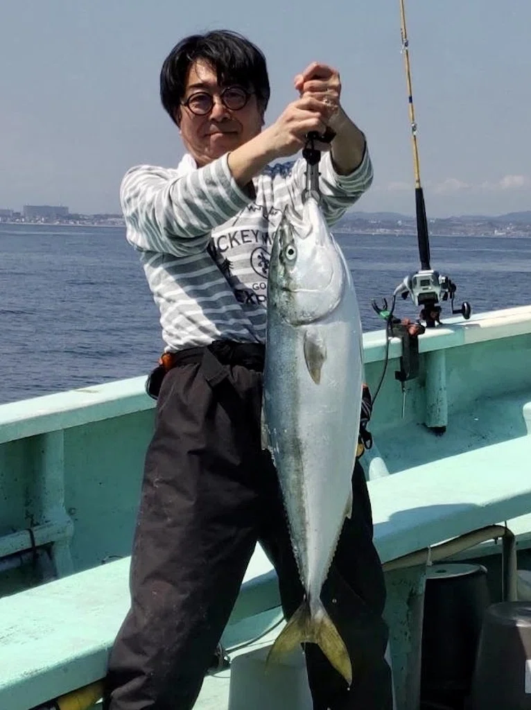 真鯛】竿頭3枚、最大2.5kg！2kg級も複数枚！【泳がせ】6.3kgのブリを