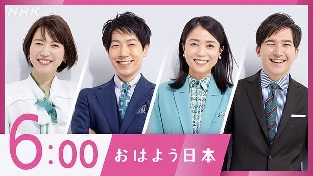 (02)