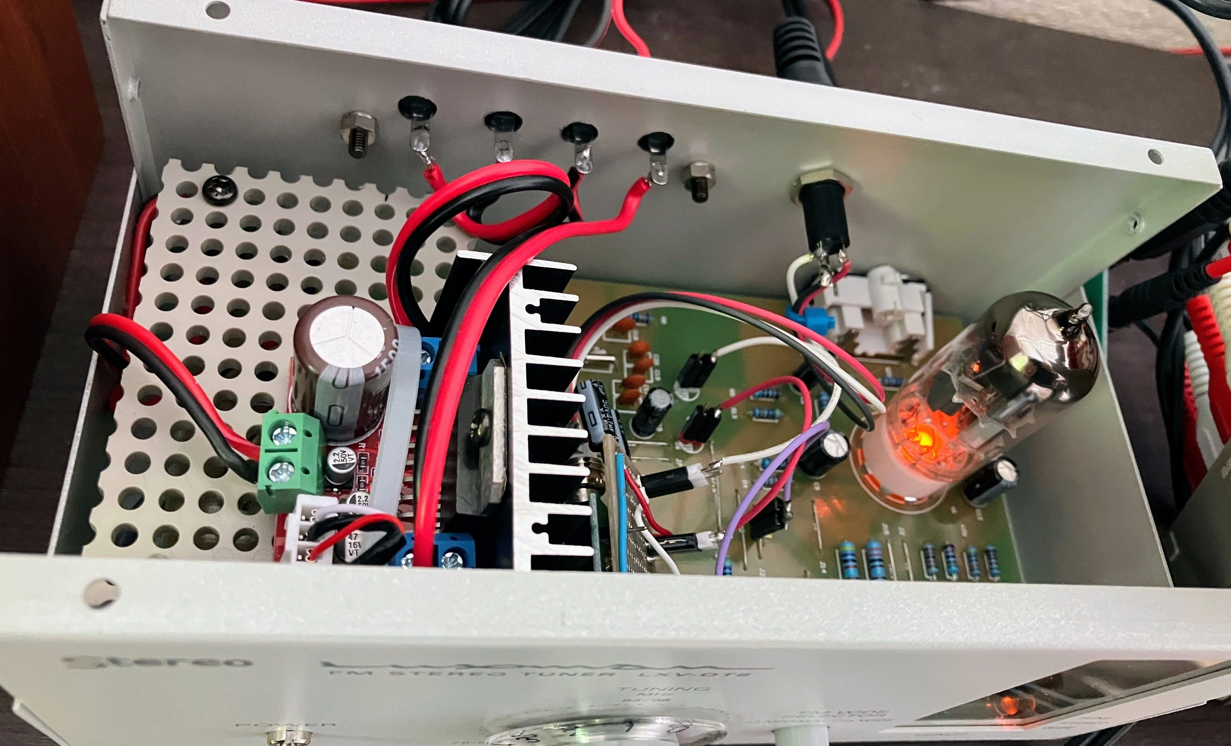 LXV-OT8の筐体と真空管バッファーを再利用したハイブリッド・パワー
