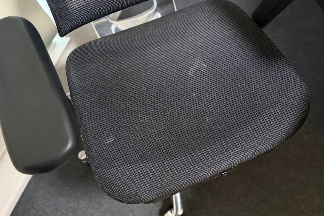COFO Chair Premium 2レビュー!腰痛持ちが長期で使って分かった本音|後悔しない人・する人