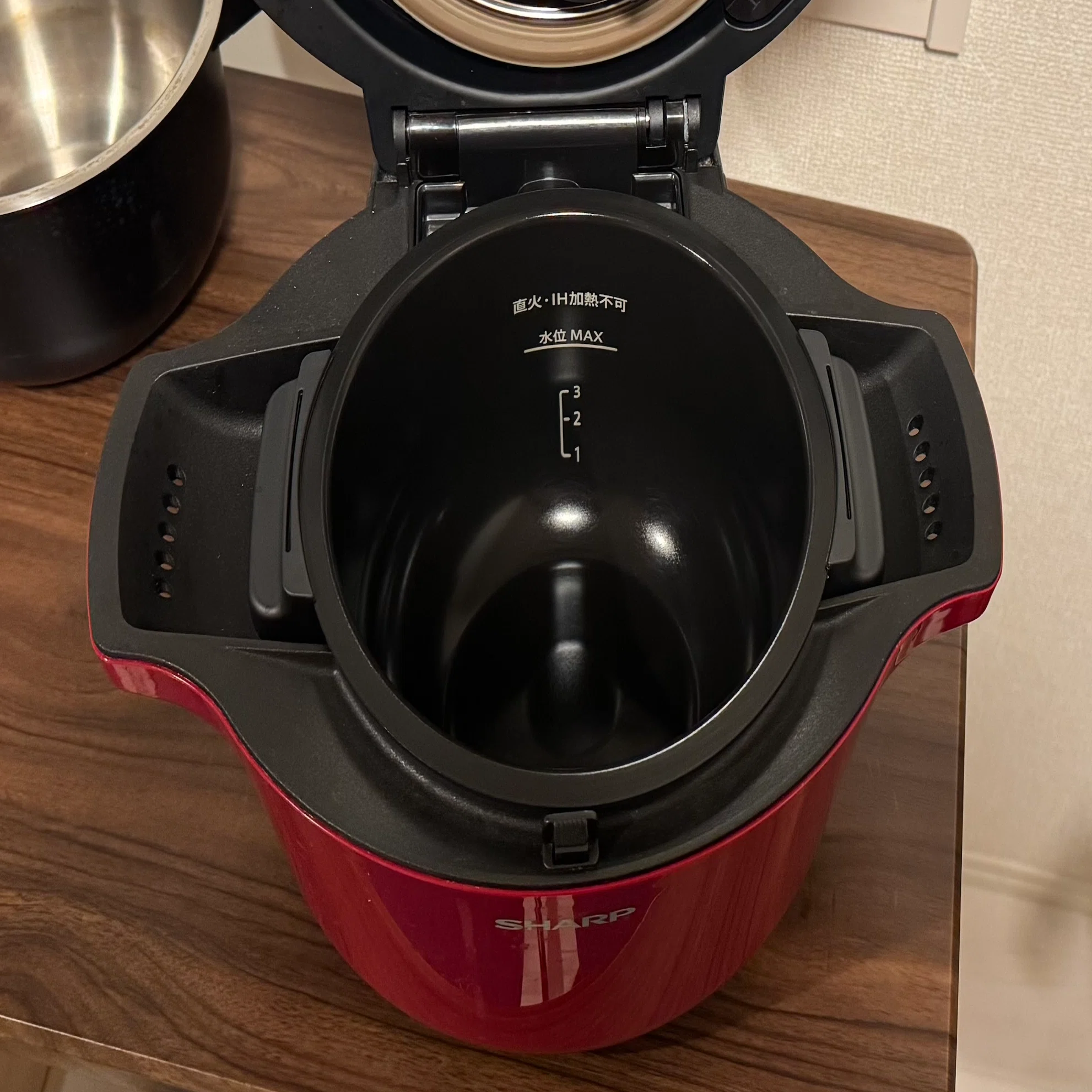 ホットクックの内鍋をフッ素コーティング加工に変えたら、後片付けが