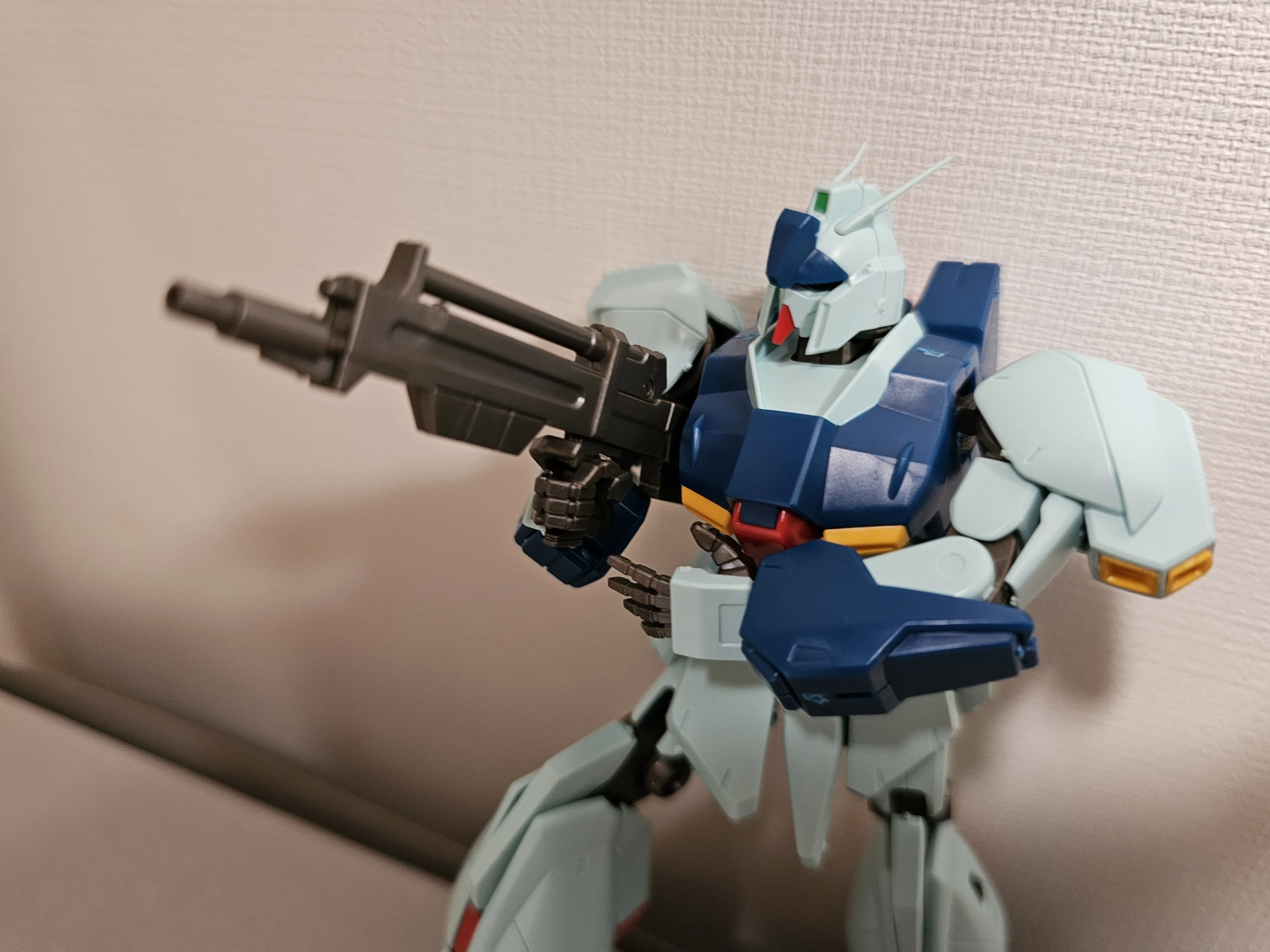 14 はじめてのガンプラ（リ・ガズィ）｜かのみ