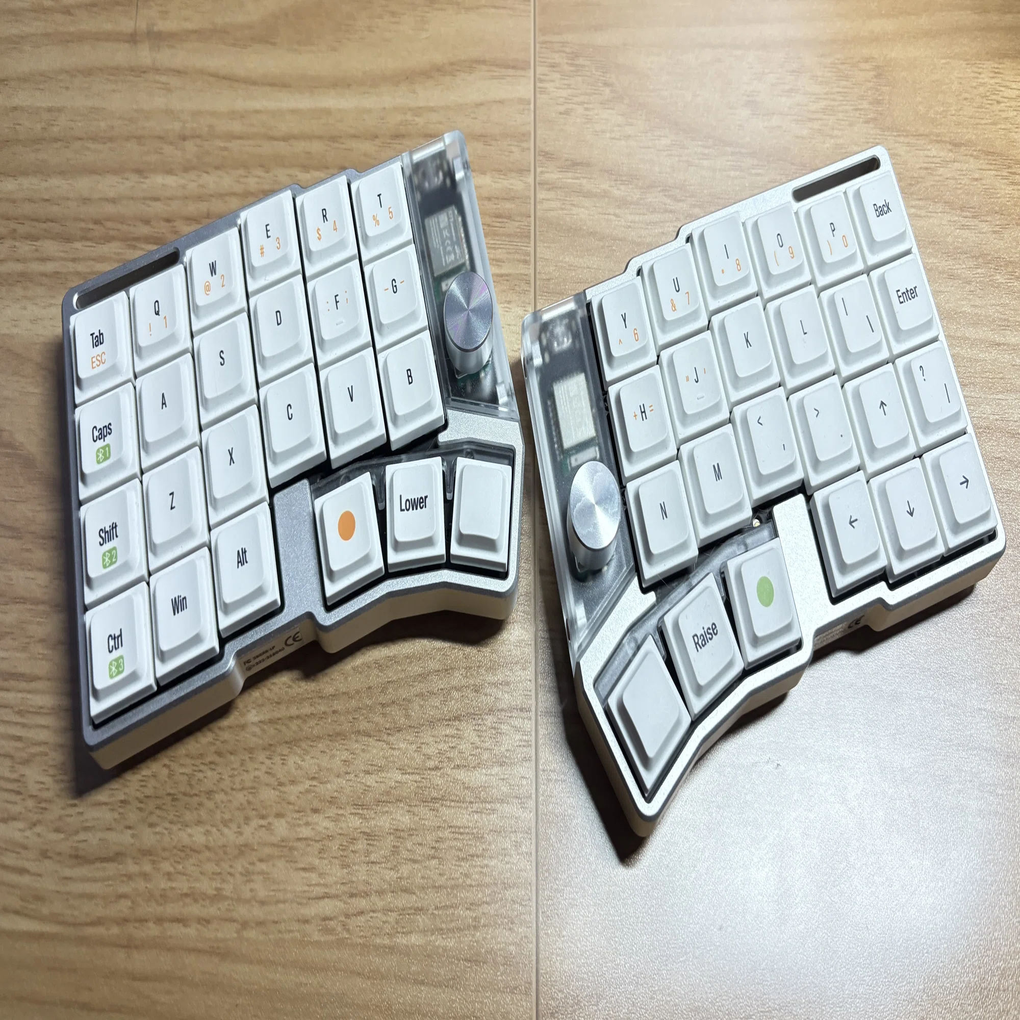 完全無線・分割キーボード入門から数ヶ月。Cornix-LPは「買って正解 