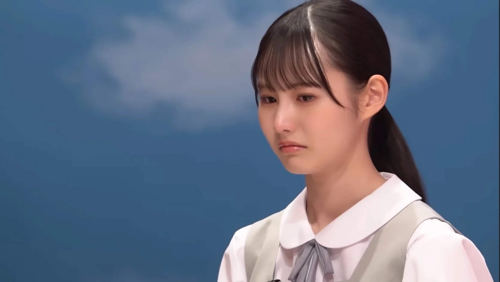 泣き虫な彼女が見せる最高の笑顔｜月﨑