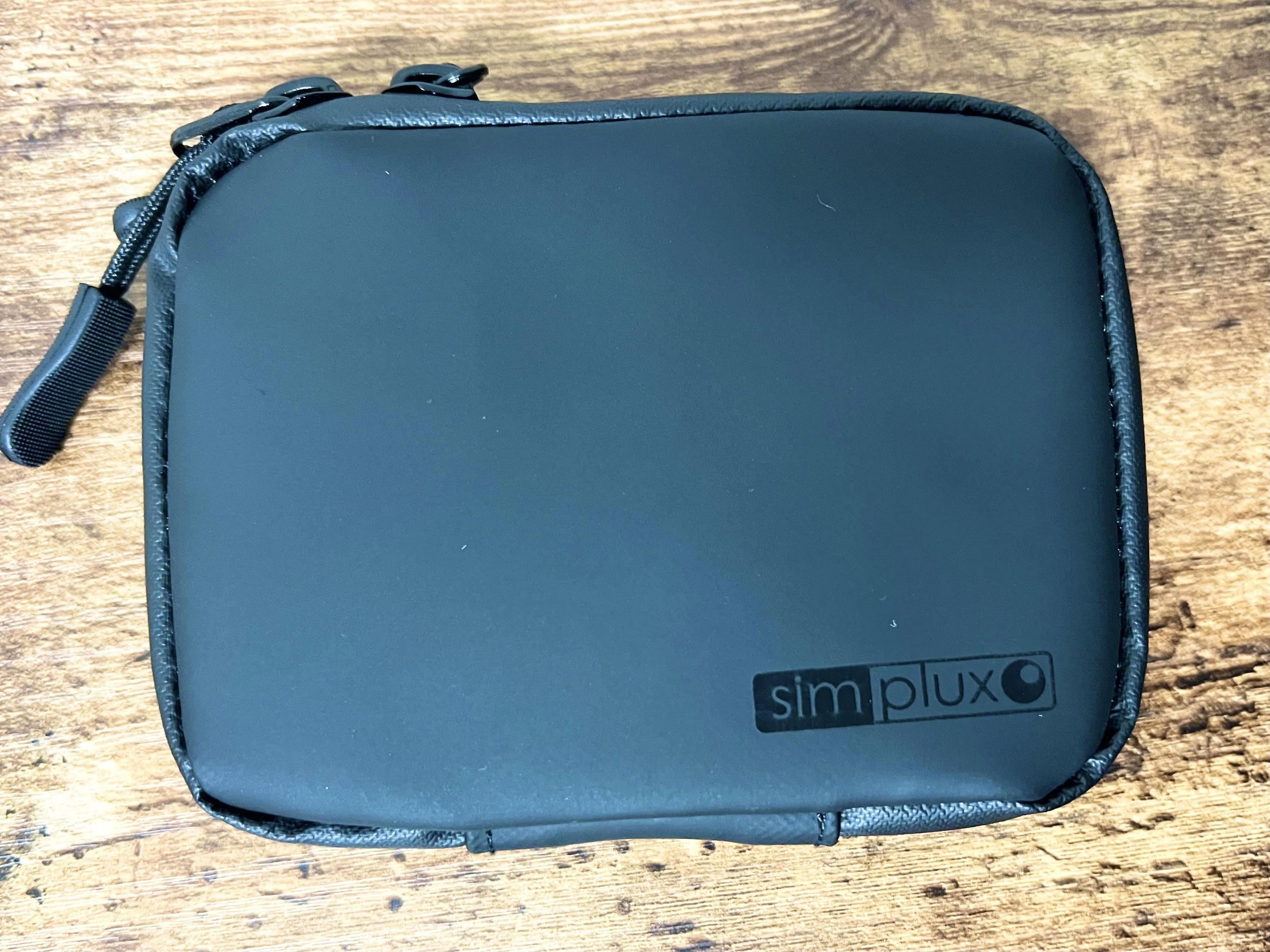 車2台持ち」の鍵ストレスから解放。スマートキー2個収納ケースで実現