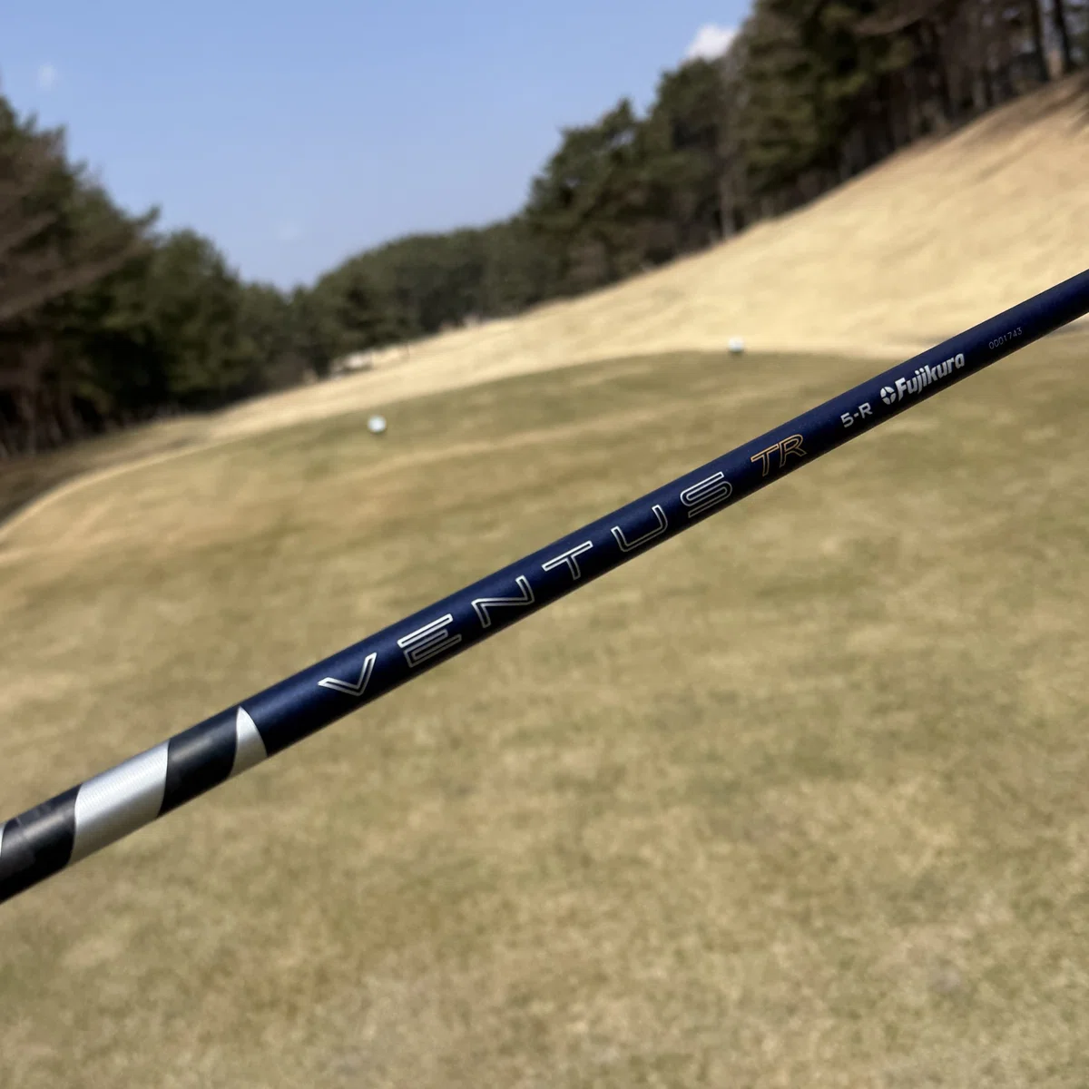 ムジーク、VENTUS、コブラ、TPTといろいろ試打してみた。｜Motoharu ”T 