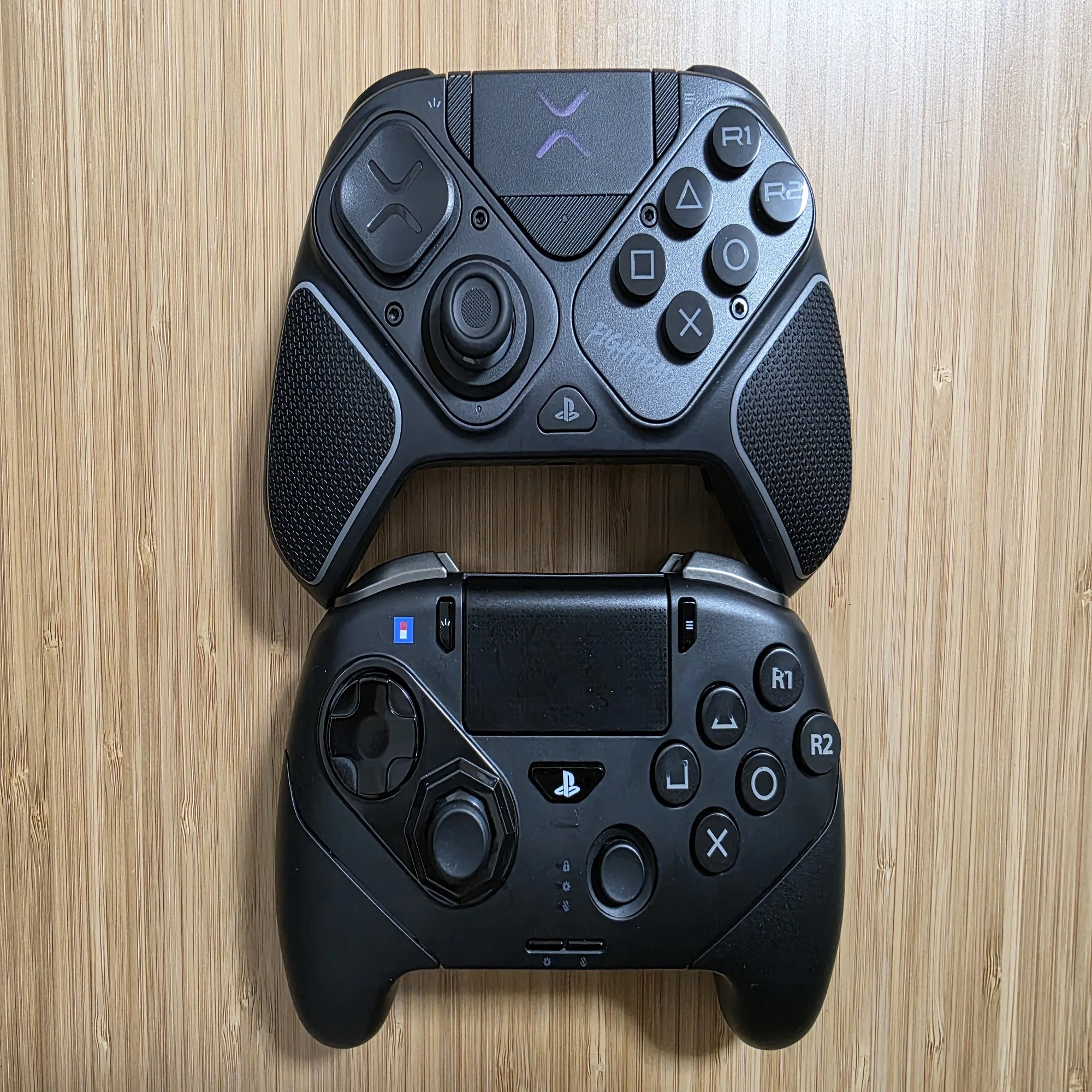PS5】Victrix Pro BFG ReloadedとHORI ファイティングコマンダーOCTA 