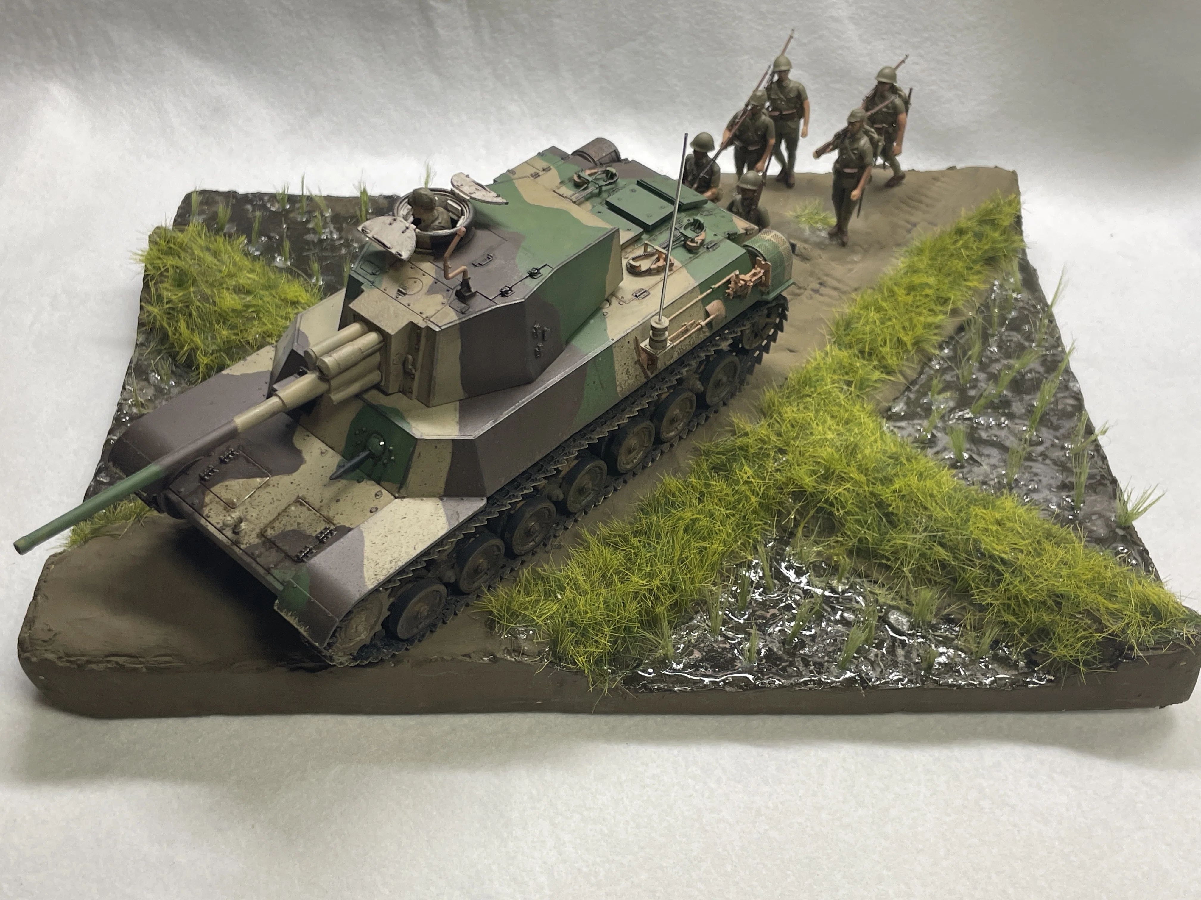 ジオラマを作ろう！【ファインモールド 四式中戦車 量産型】｜でこぽん