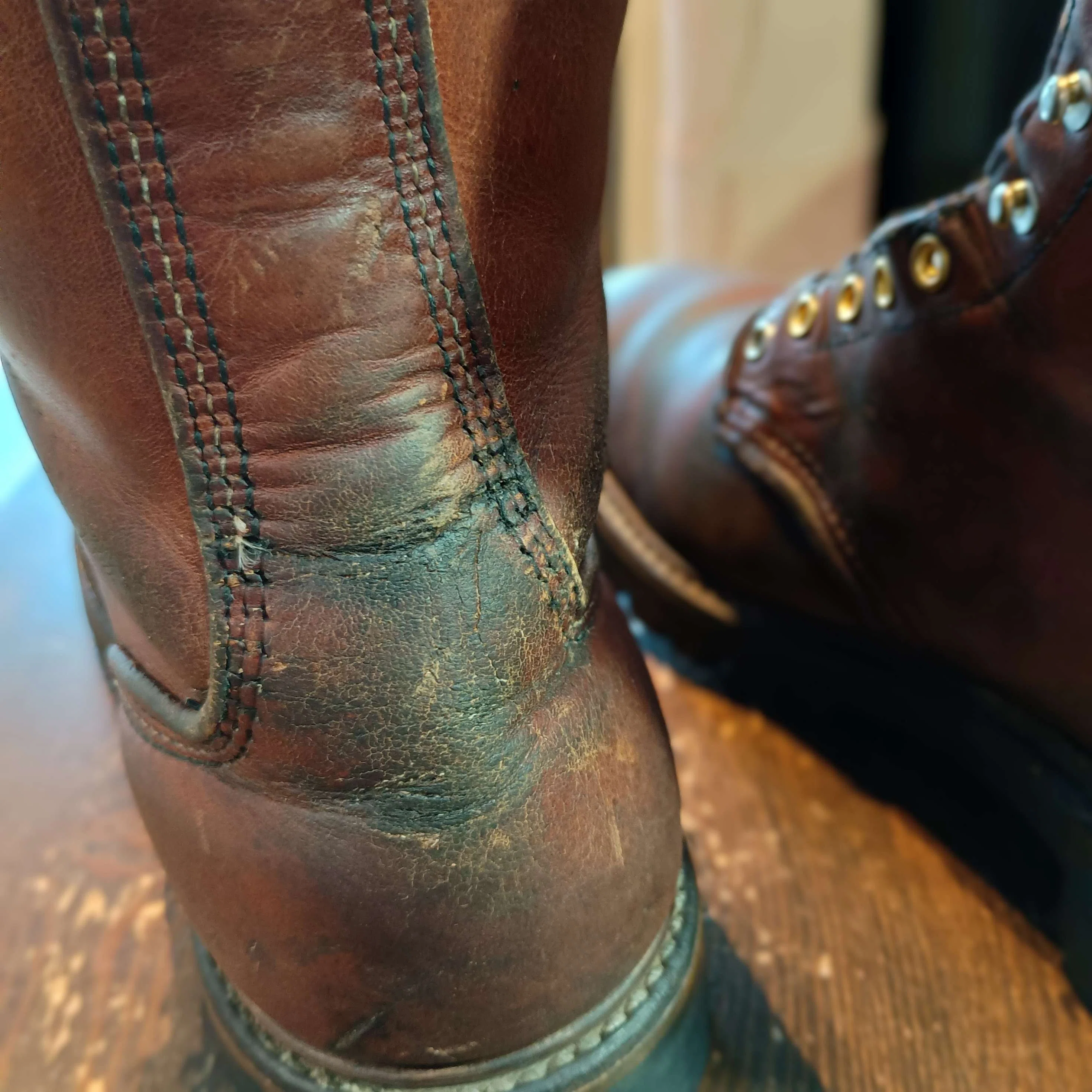 ハトメ交換/アイレット交換】Red Wing/レッドウィング#899｜CREA