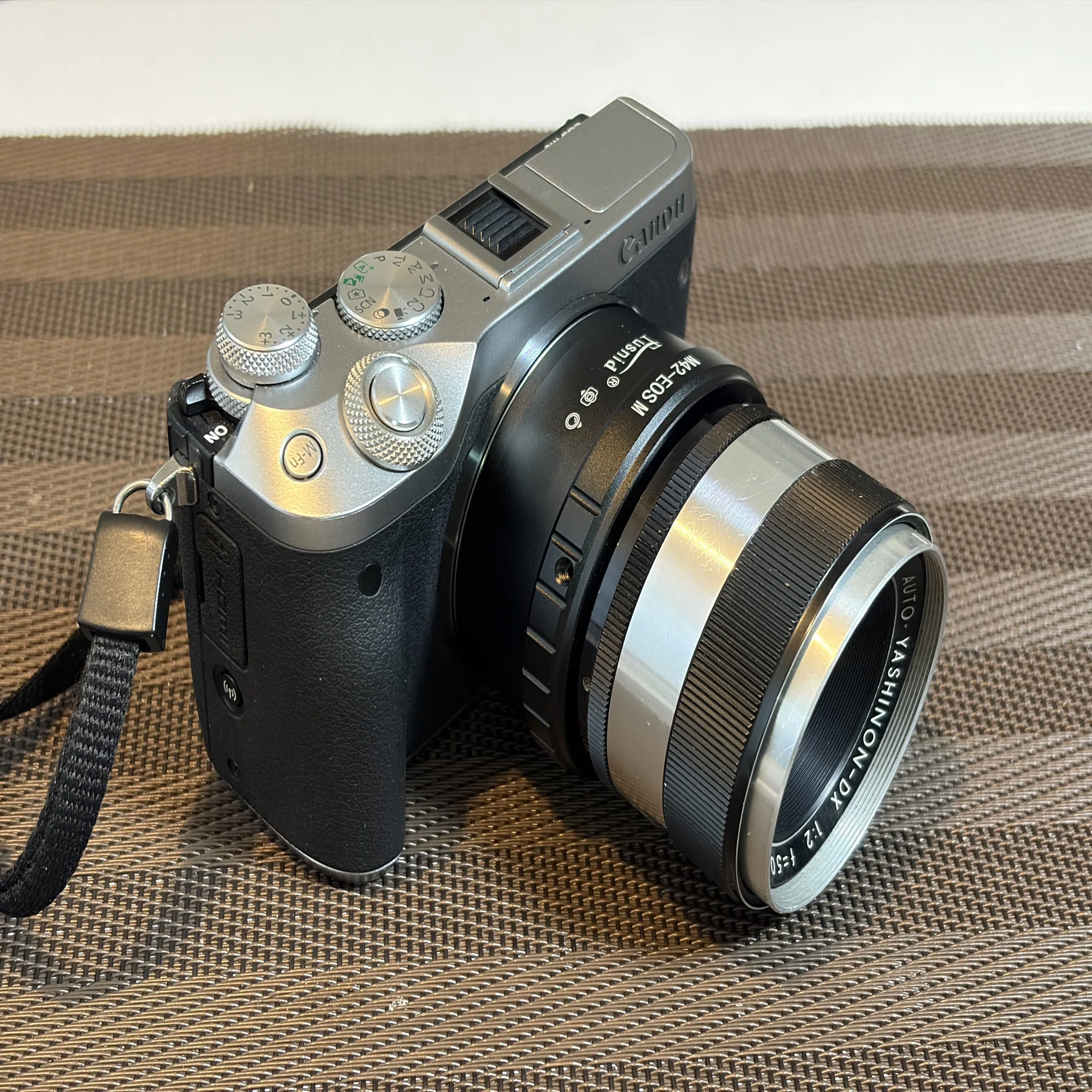 YASHICA AUTO YASHINON-DX 50mm F2｜赤乃