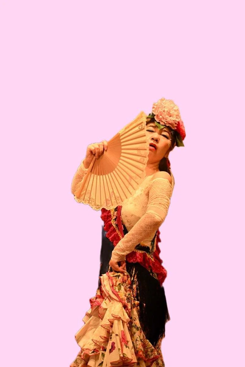 フラメンコ衣装を自由にしている理由｜フラメンコダンサー山本ゆかり