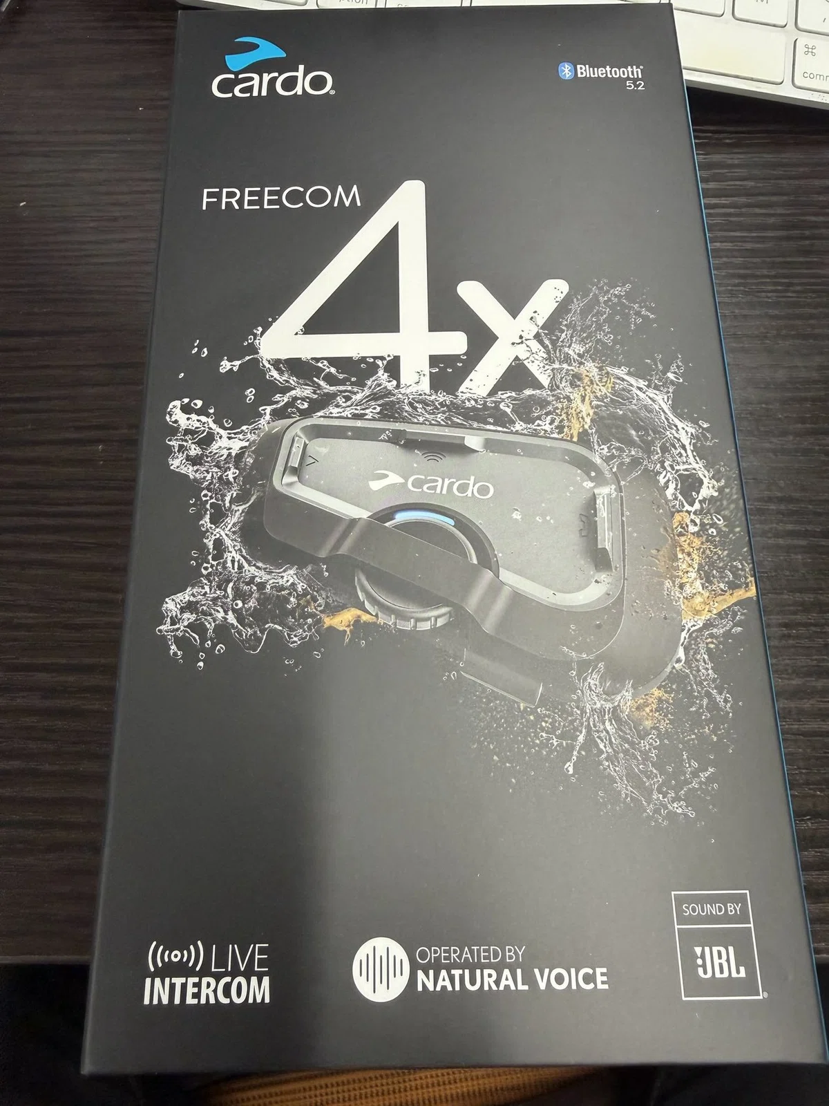 バイク用のインカム（Cardo Freecom4x）を新調した｜Hirokazu Nishi