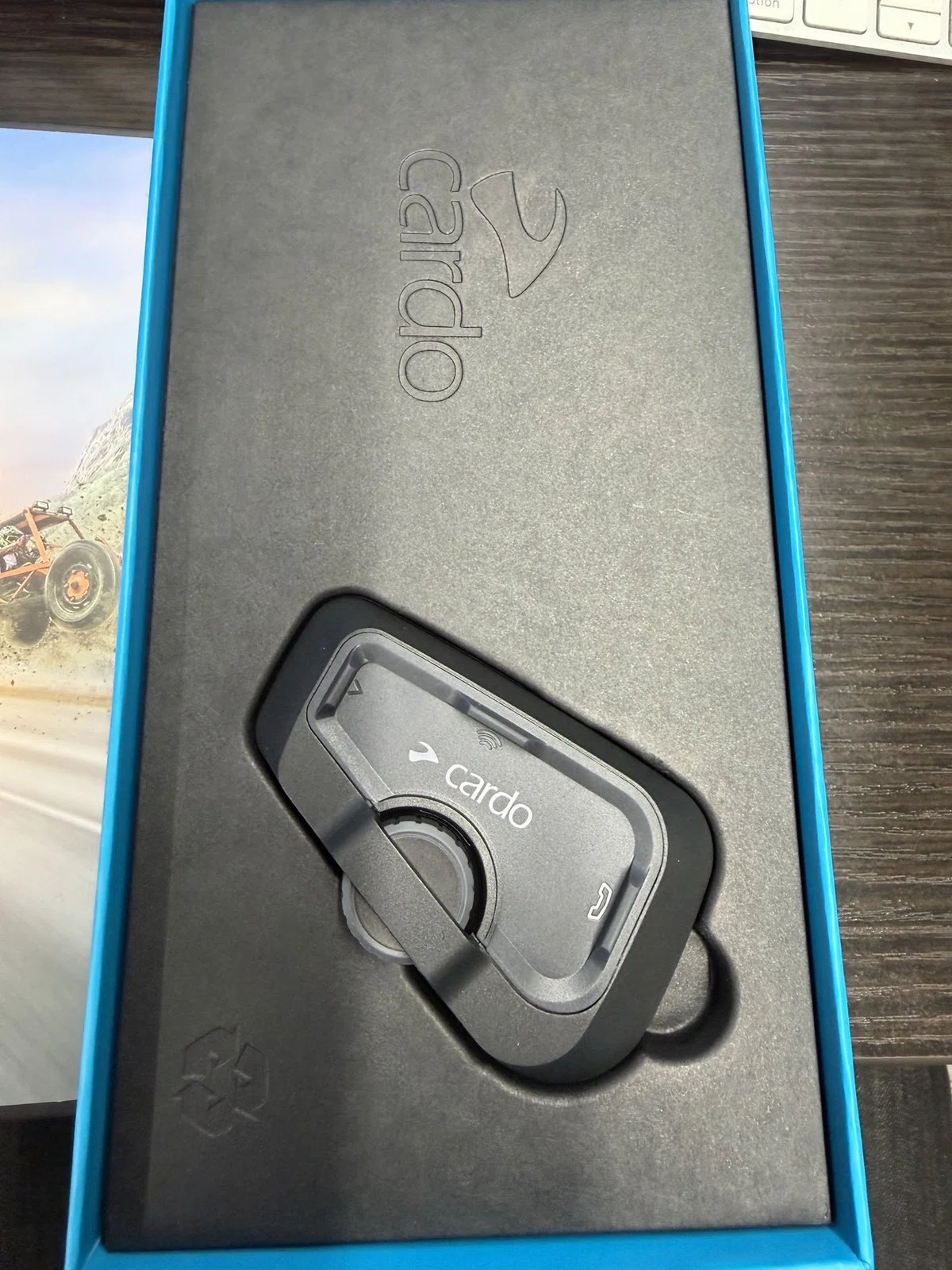 バイク用のインカム（Cardo Freecom4x）を新調した｜Hirokazu Nishi