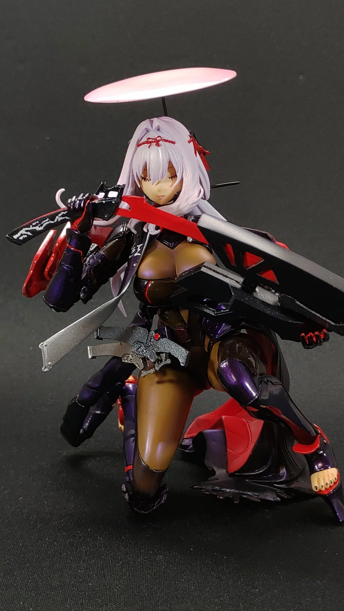 NIKKE BIG 紅蓮/ブラックシャドウの可動ガレージキット制作しました 