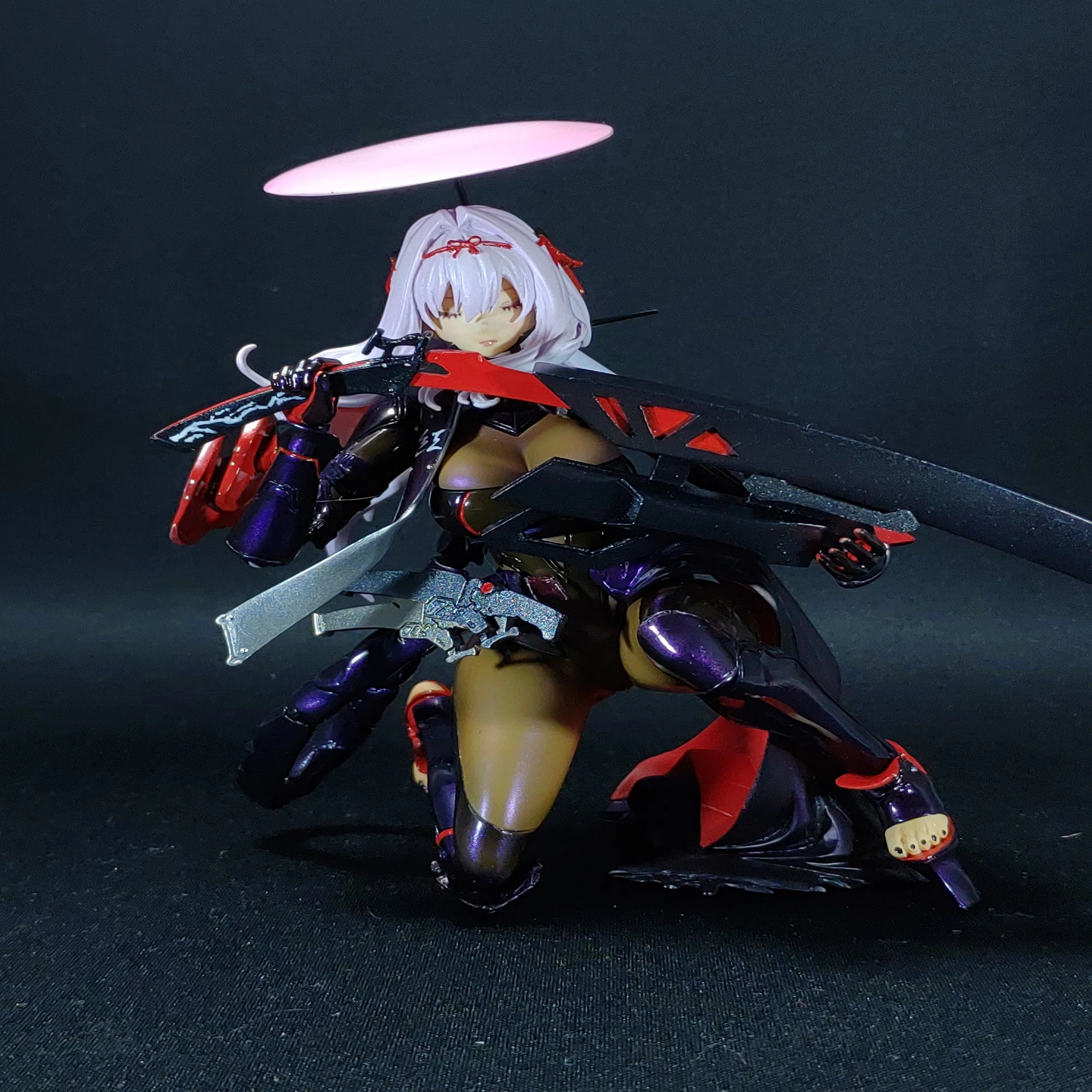 NIKKE BIG 紅蓮/ブラックシャドウの可動ガレージキット制作しました 