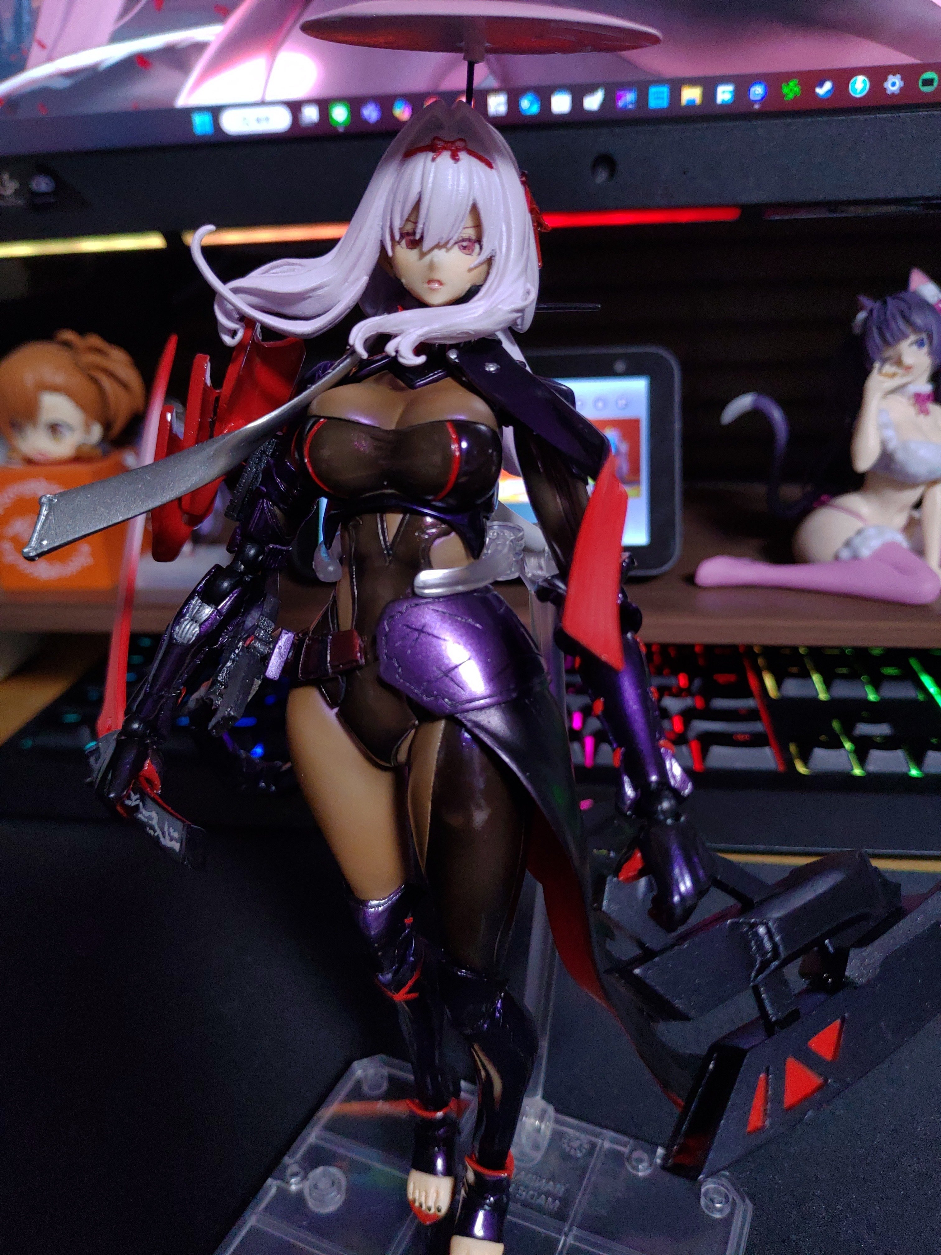 紅蓮ブラックシャドウ　ガレージキット　可動キット NIKKE BIG 紅蓮/ブラックシャドウの可動ガレージキット制作しました