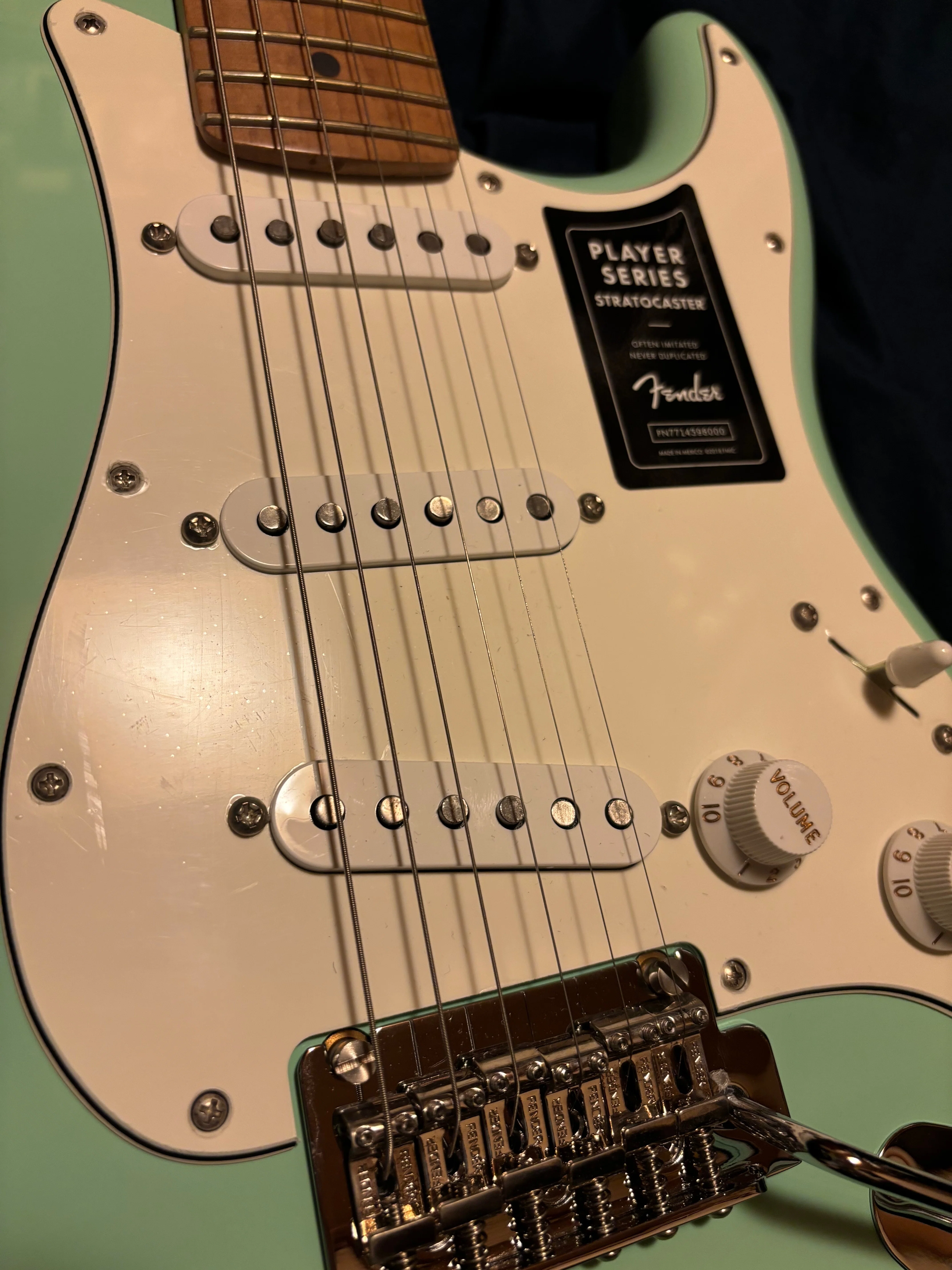 Fenderに物申す！ 今すぐフロントピックアップにシングルコイル載せる