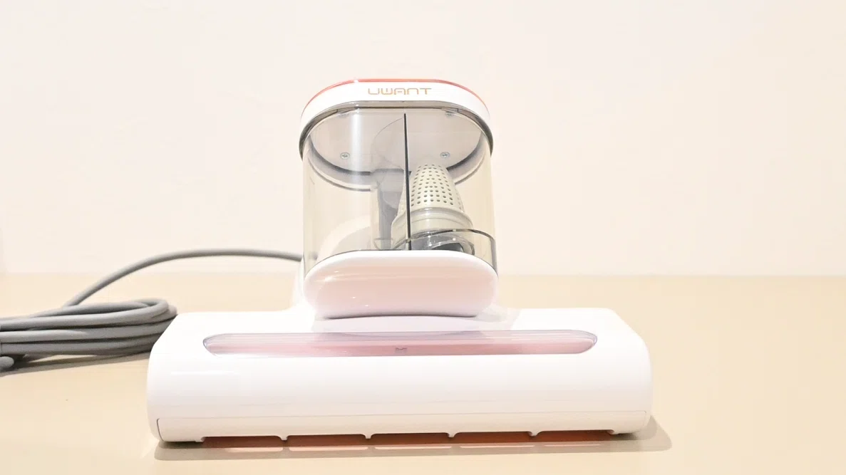 UWANT M100 布団クリーナーレビュー。花粉の時期の布団掃除機は気休め