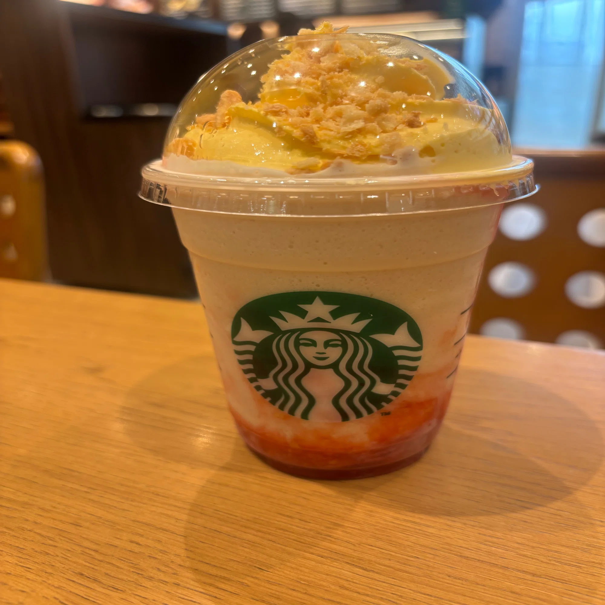 1ヶ月ぶりに1人で買い物に行ったら、肩をポンポンされた日｜猪狩はな 