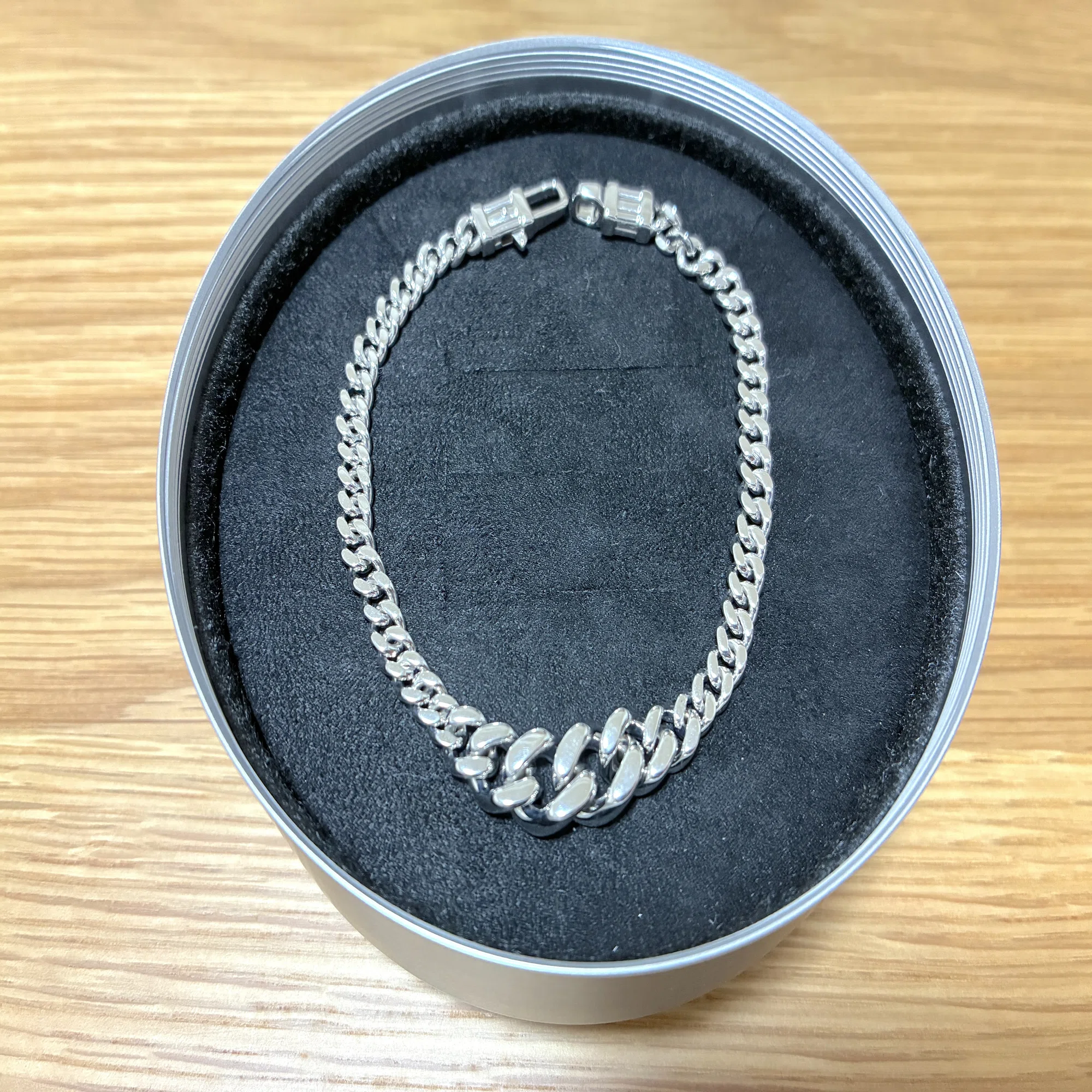 TOMWOODのDean Braceletをレビュー！ディテール、サイズ感について 