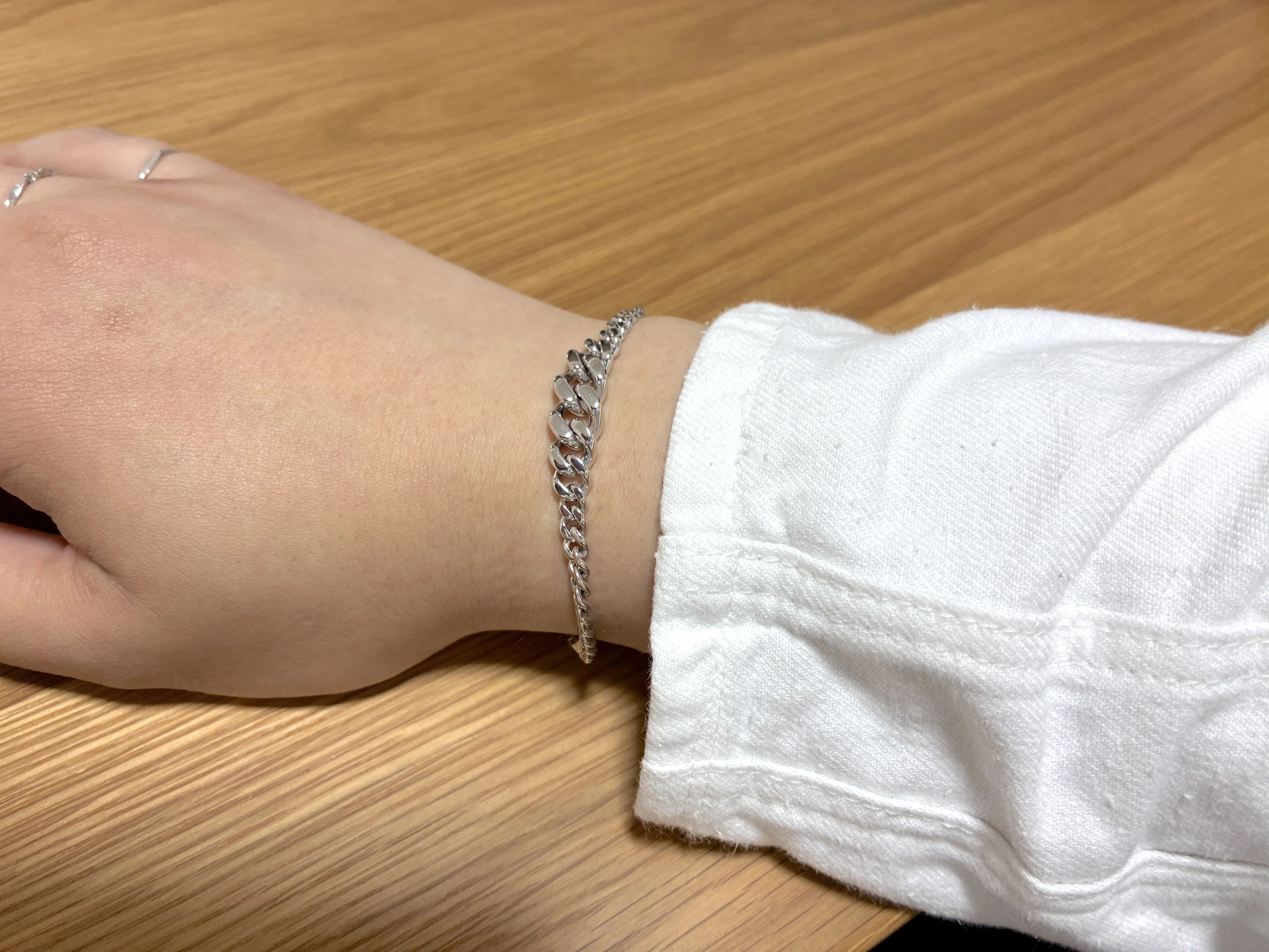 TOMWOODのDean Braceletをレビュー！ディテール、サイズ感について