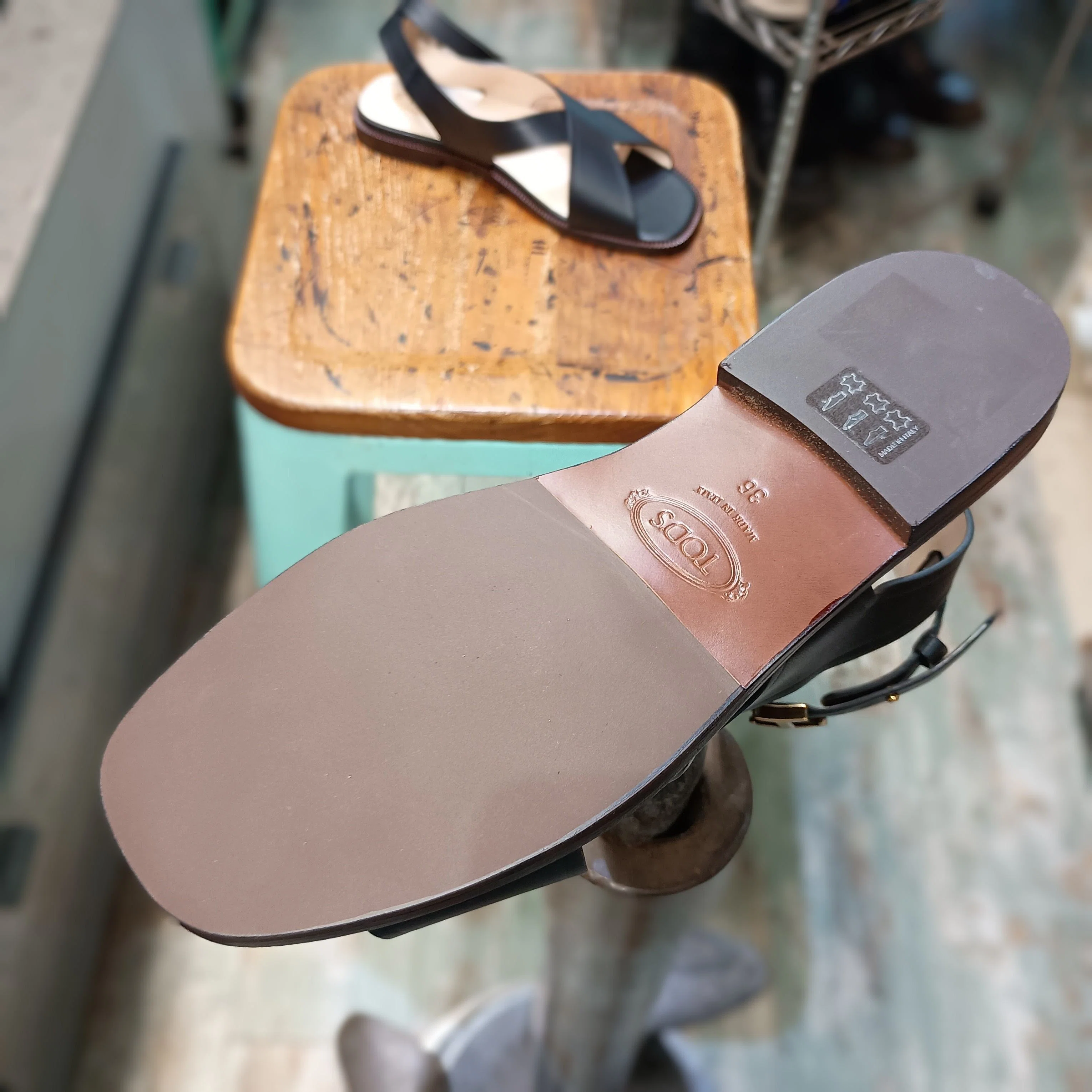 ハーフラバー/ハーフソール】TOD'S/トッズのサンダルハーフラバー補強