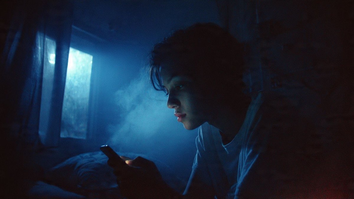 煽り火の残り香から、君のいる静かな日常へ|ray_vision