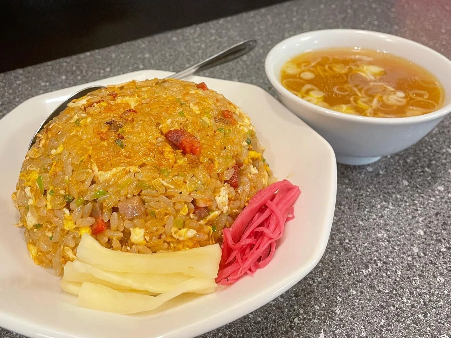 支那そば万作の炒飯はこうして生まれた。｜支那そば万作