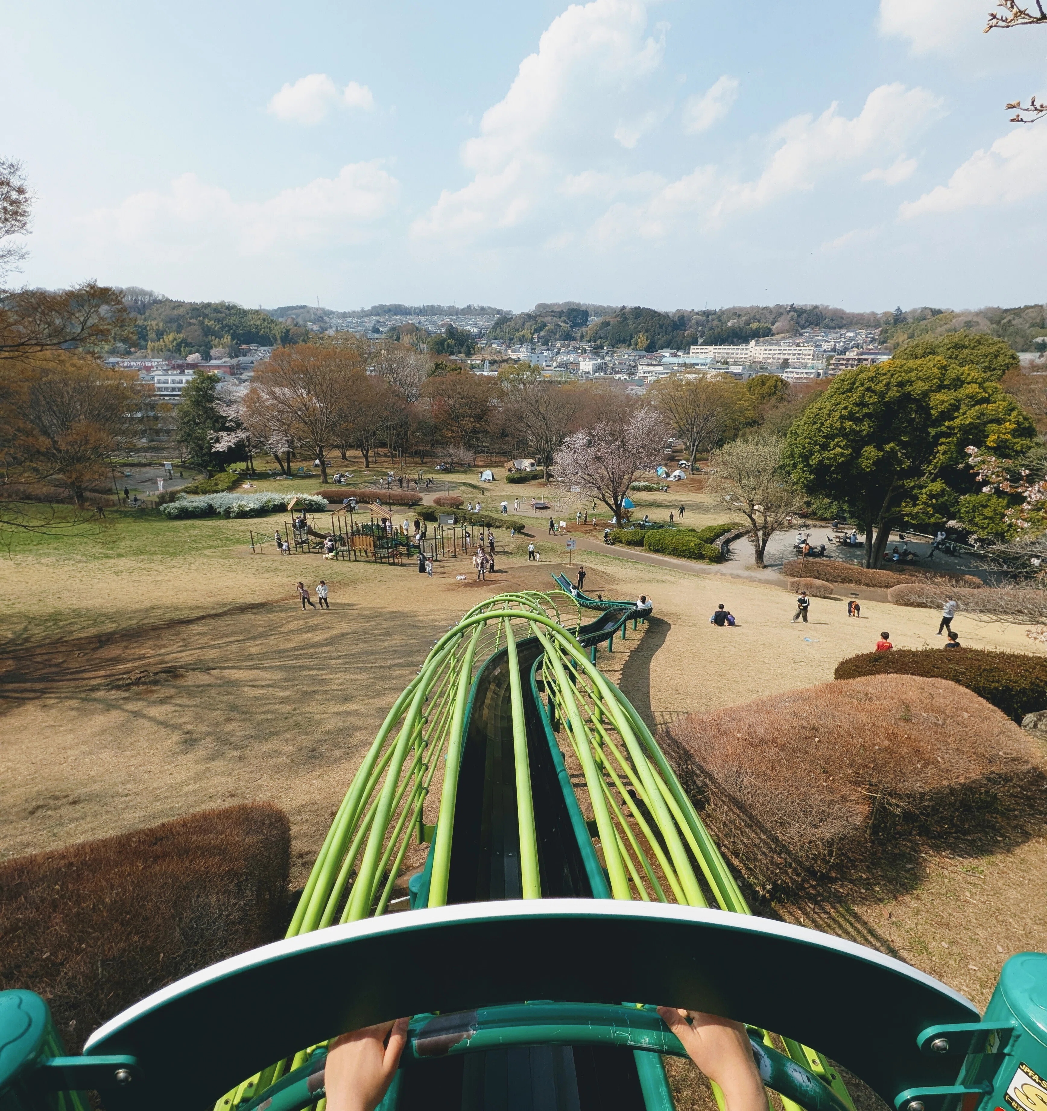 遊びやページ 広々してイベント・遊具がどっさりの八王子「富士見台公園」に行ってき