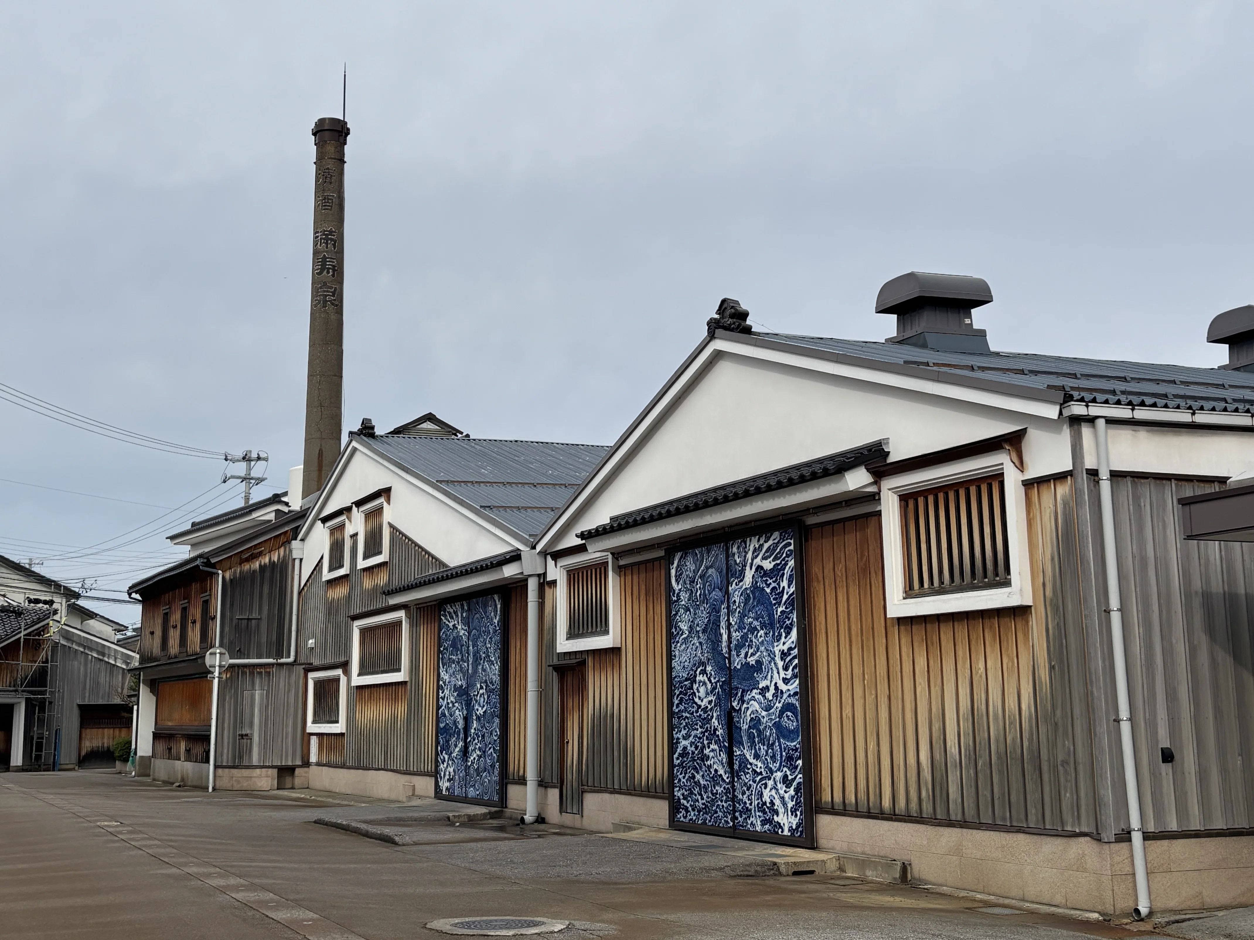 富山県富山市】絶景の立山連峰と、地酒を堪能。岩瀬ぶらり酒旅｜hinako