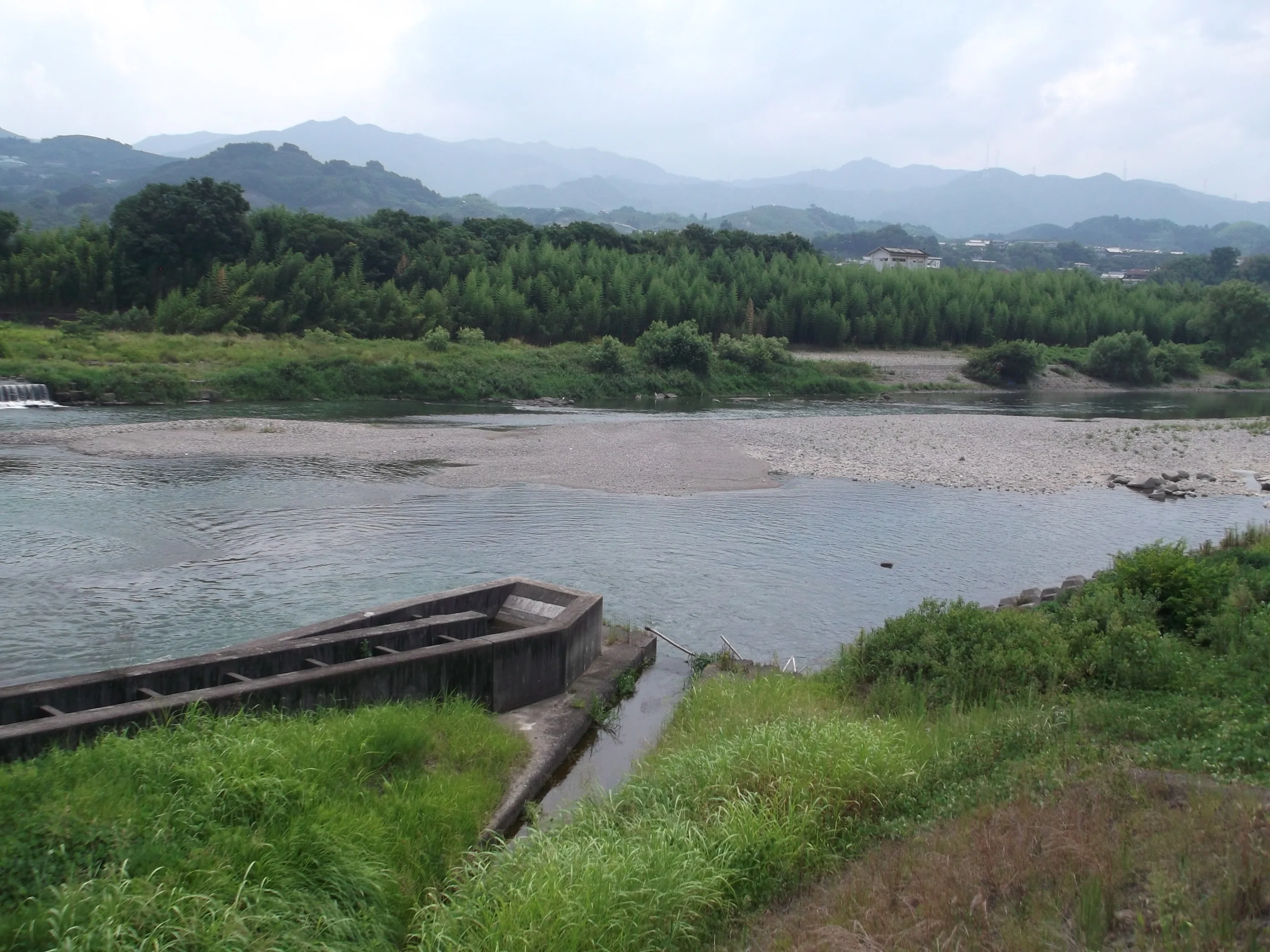 紀の川のひかりの装置｜小田頭首工と、夏の透明な時間｜kawanonagare