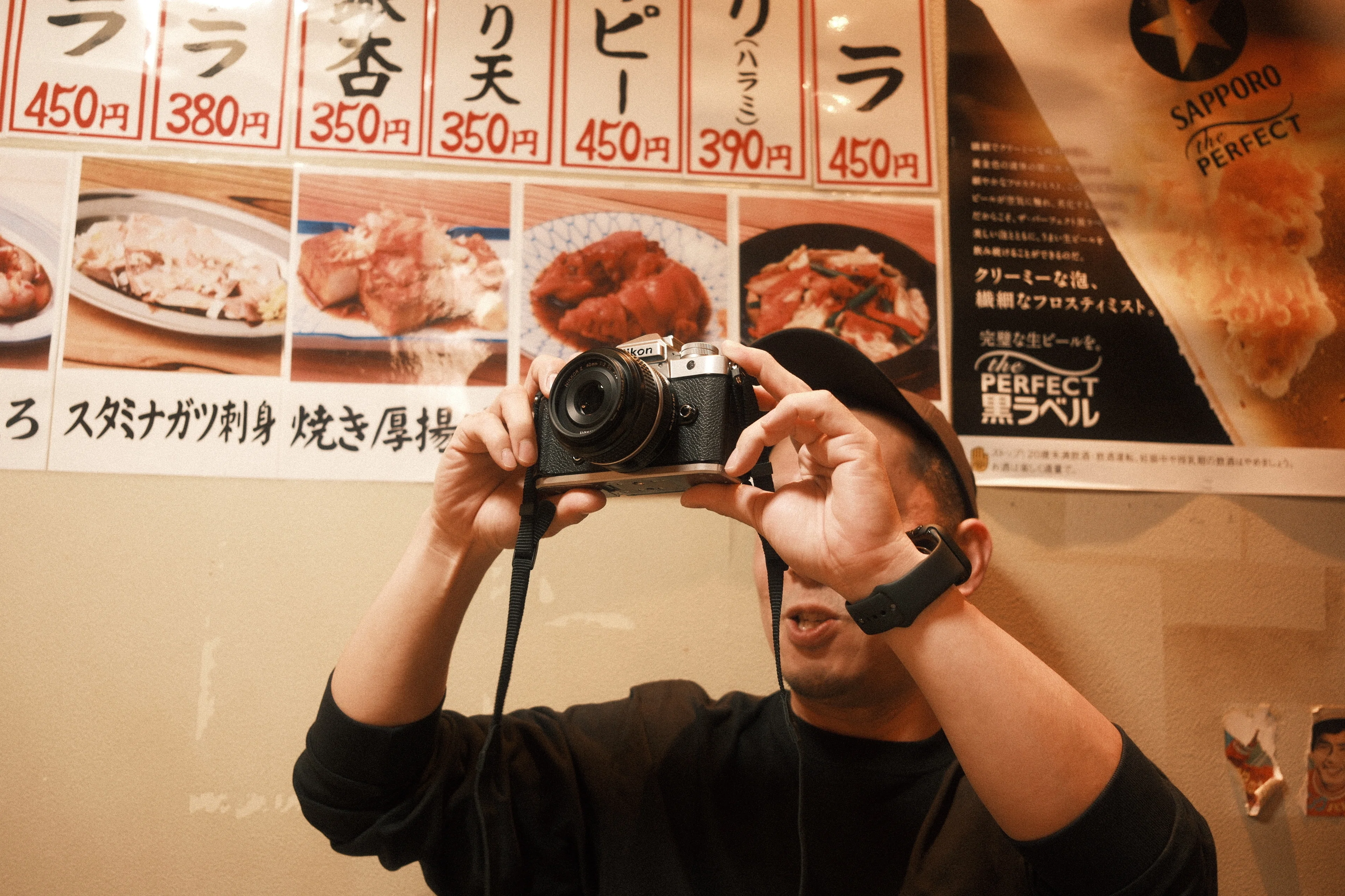 昭和レトロな居酒屋にはFUJIFILM X-E5とXF23mm F2.8の組み合わせが最高