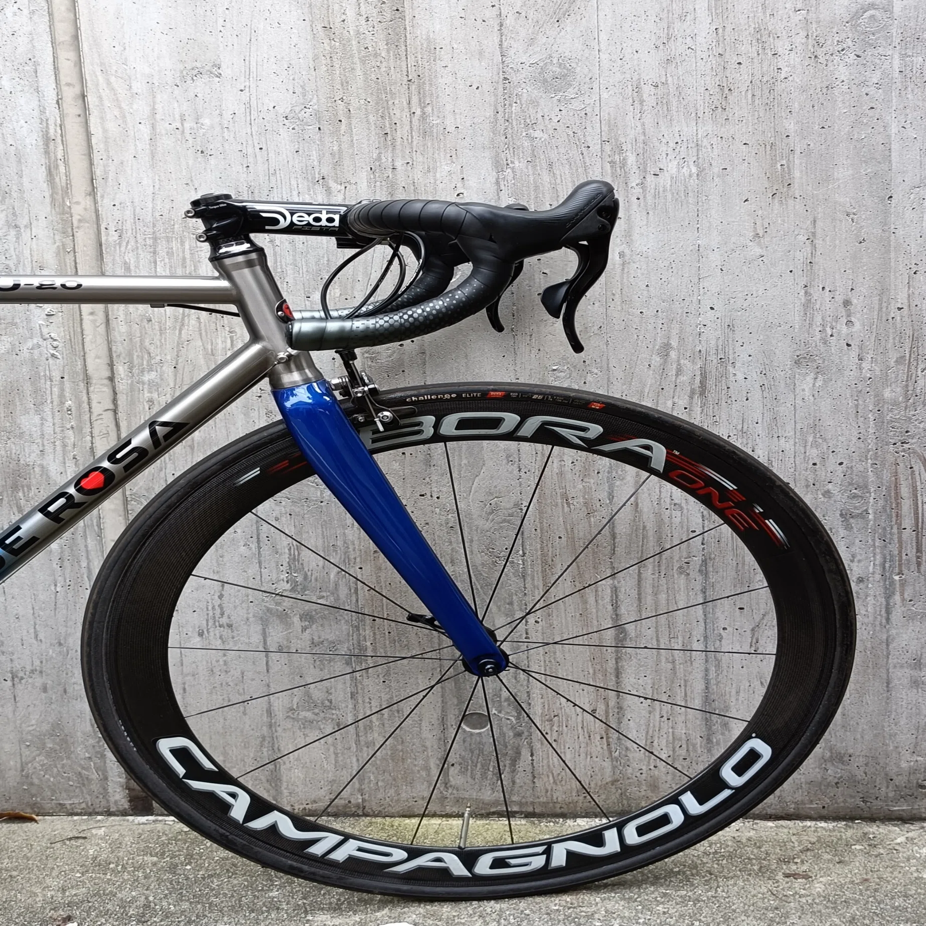 ロードバイク：タイヤカラー比較の続き。De Rosa Titanioの場合。｜真