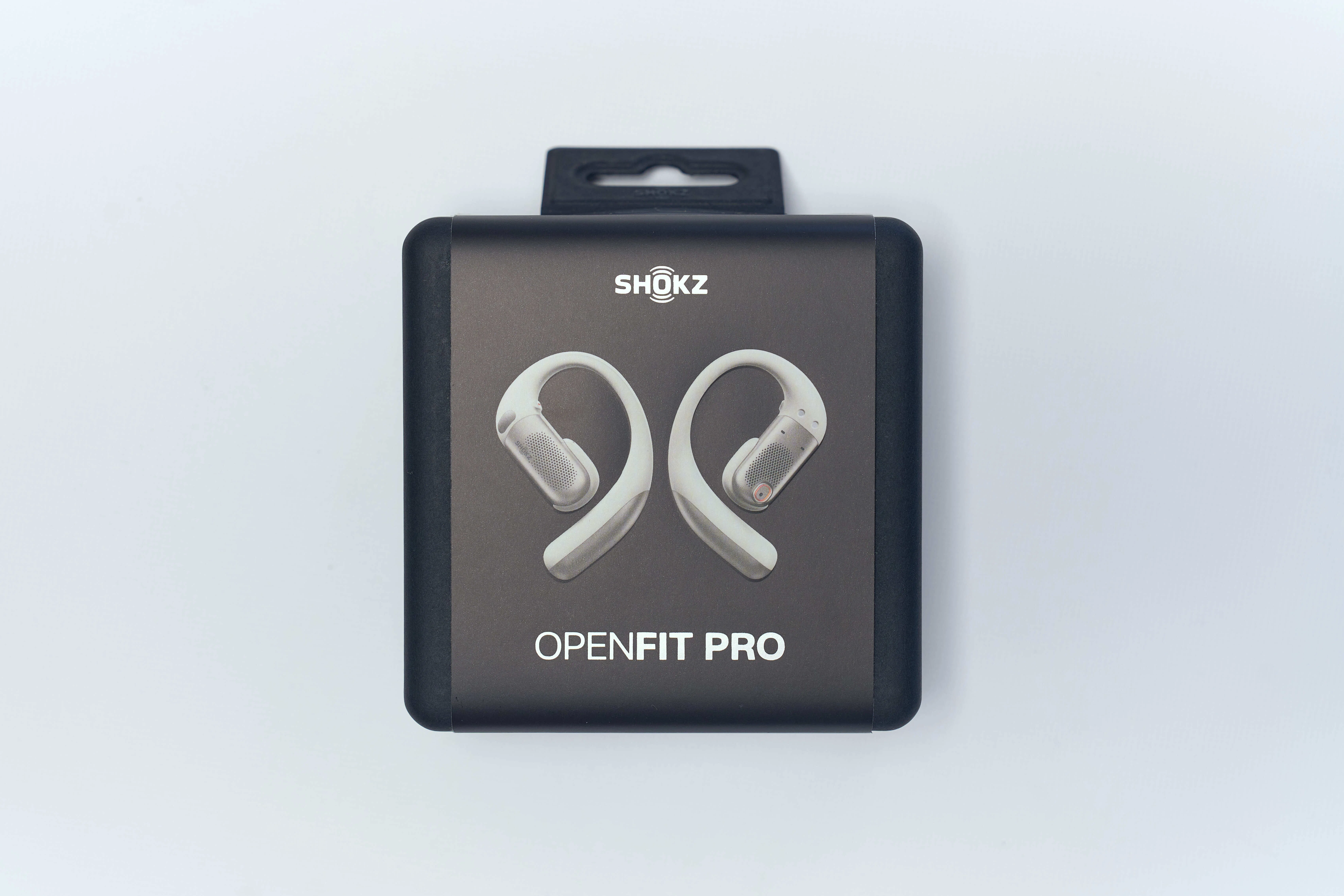 Shokz OpenFit Pro レビュー | 開放型イヤホンに「ちょっとだけ静かに