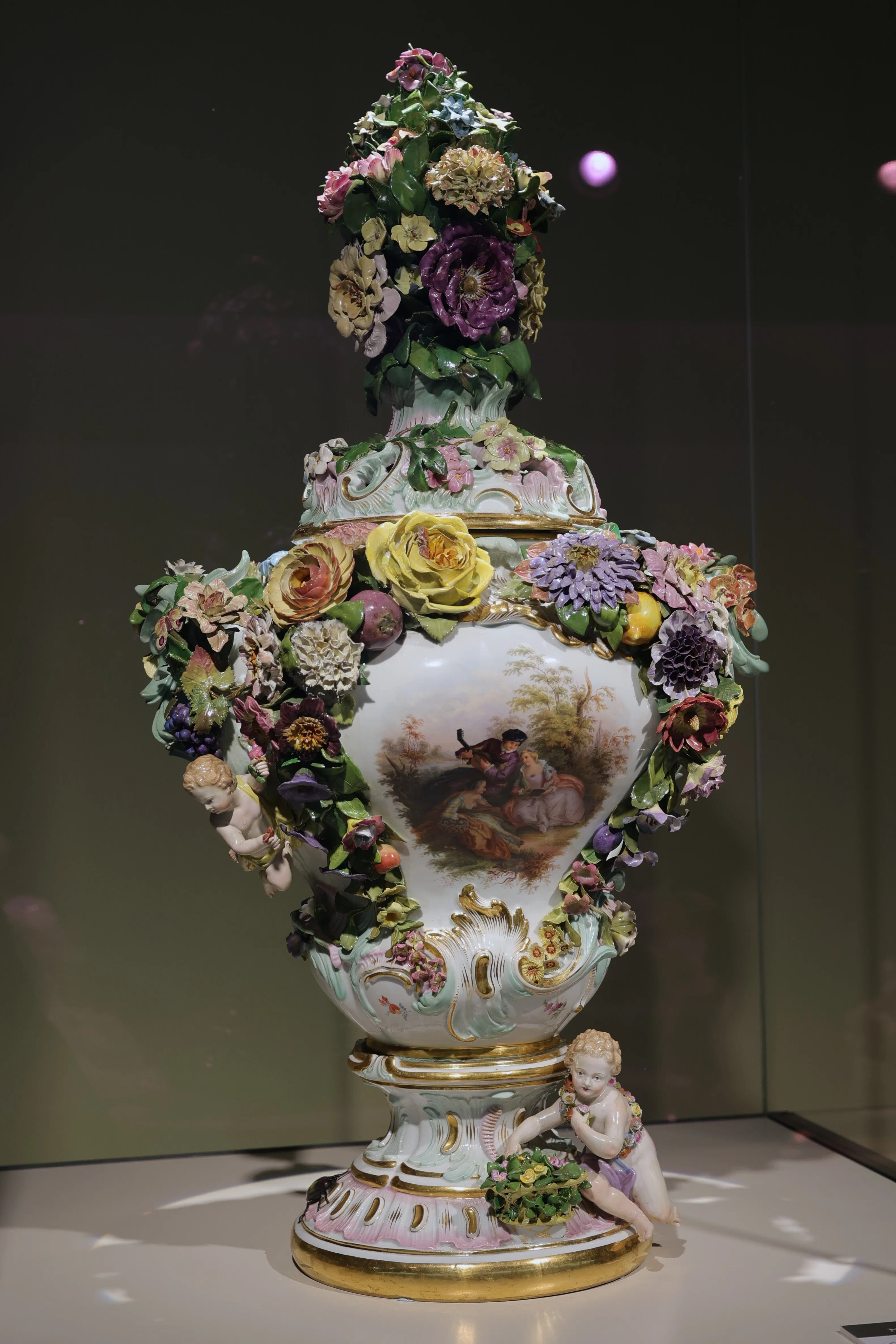 小樽芸術村】03西洋美術館 -硝子工芸品の世界に溺れる｜Abbey -旅する