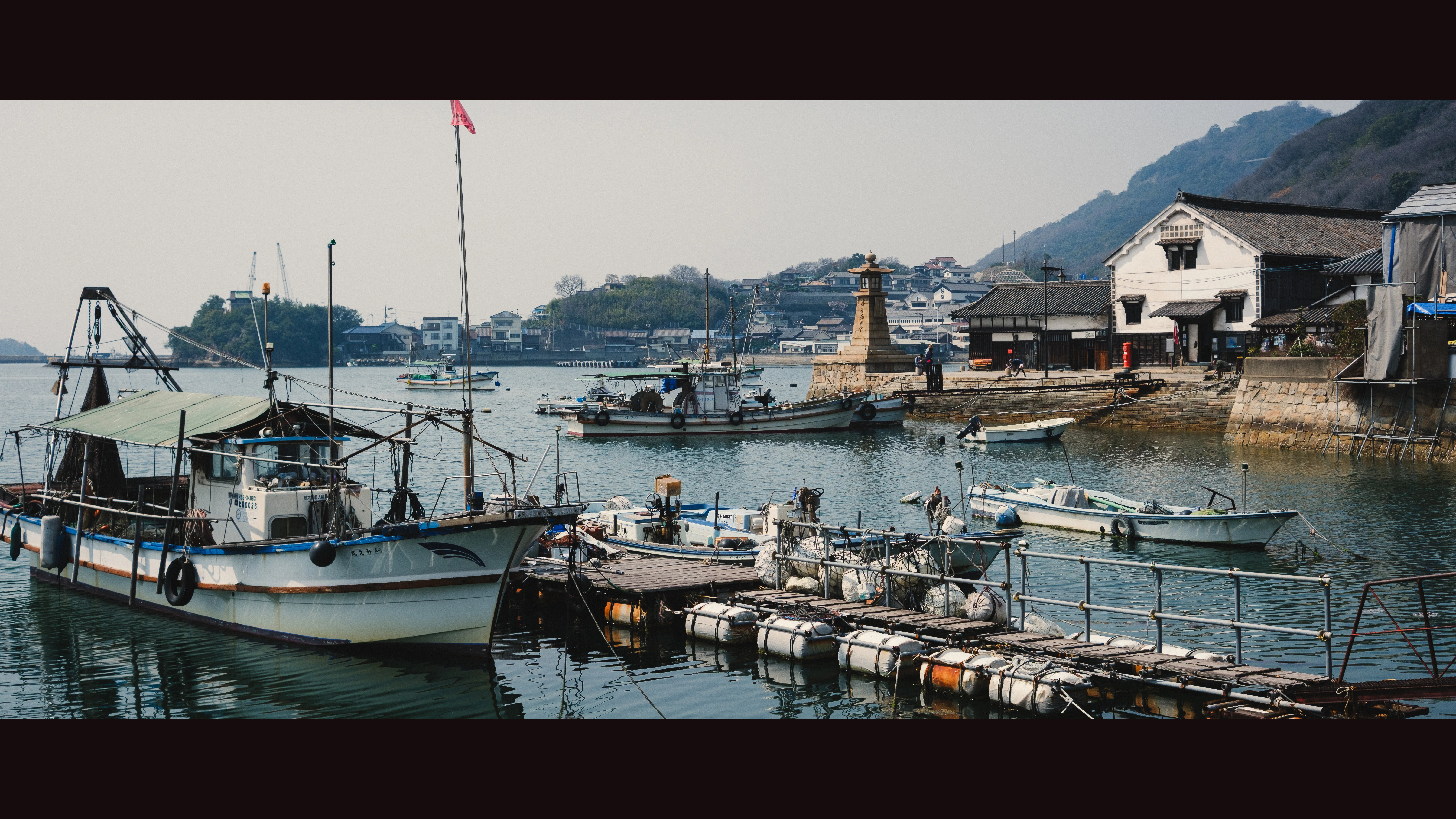 広島・鞆の浦。映画風スナップ。｜中澤紘大 ||写真家