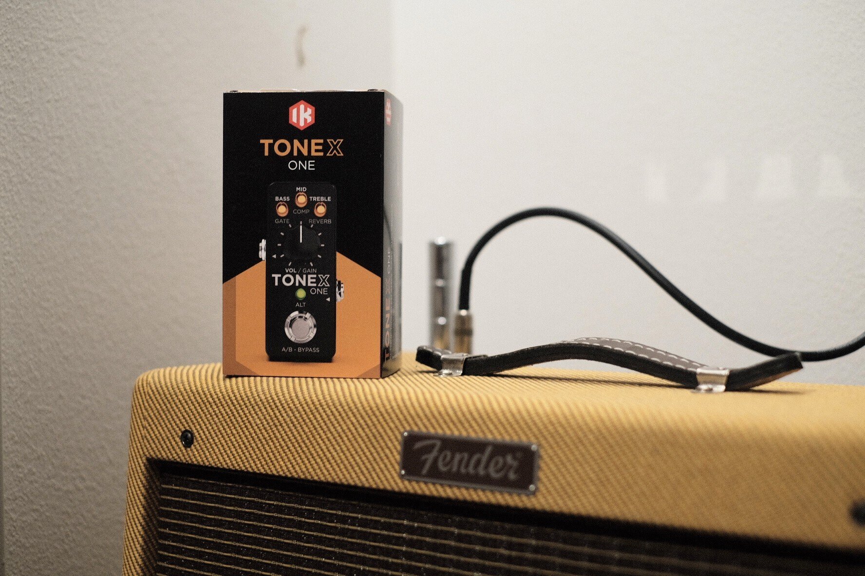 レビュー】TONEX One を中古で購入！開封＆初音出しで感じた「これもう
